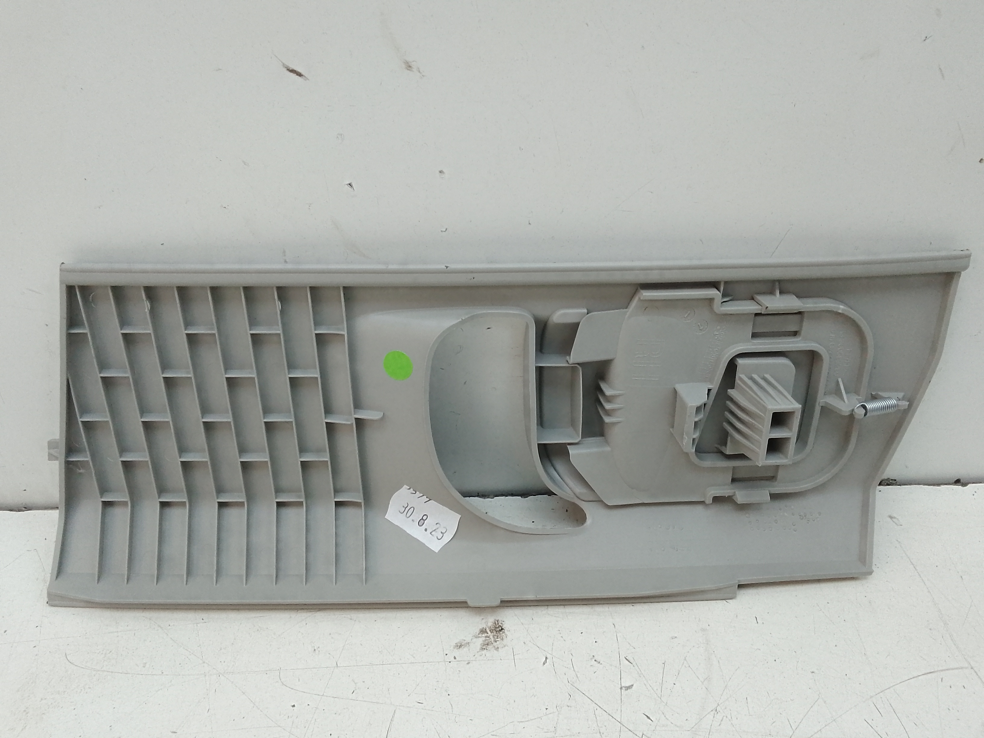 Moldura exterior pilar b derecha skoda fabia (pj3)(06.2021->)