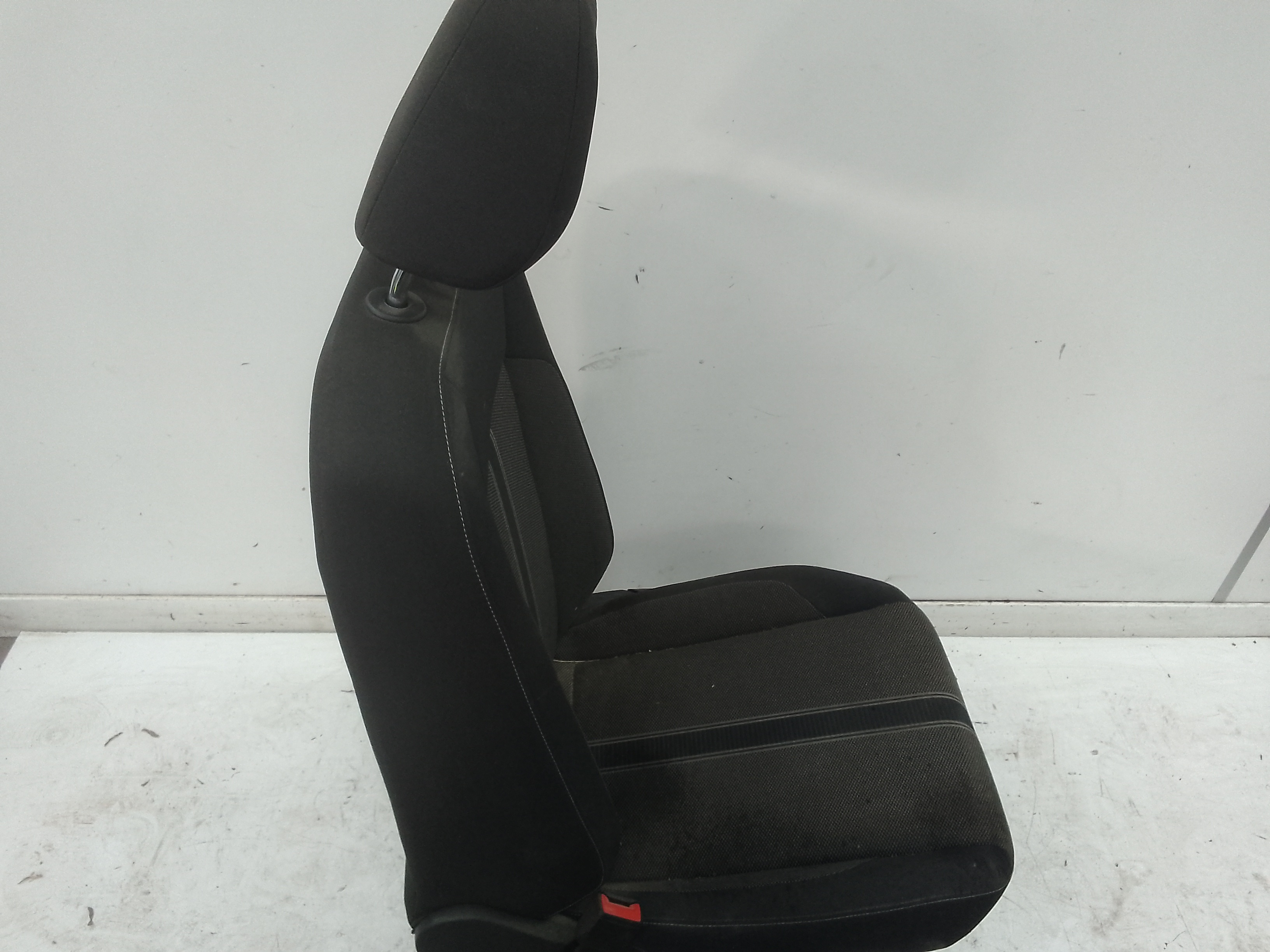 Asiento delantero izquierdo volkswagen t-roc (a11)(09.2017->)