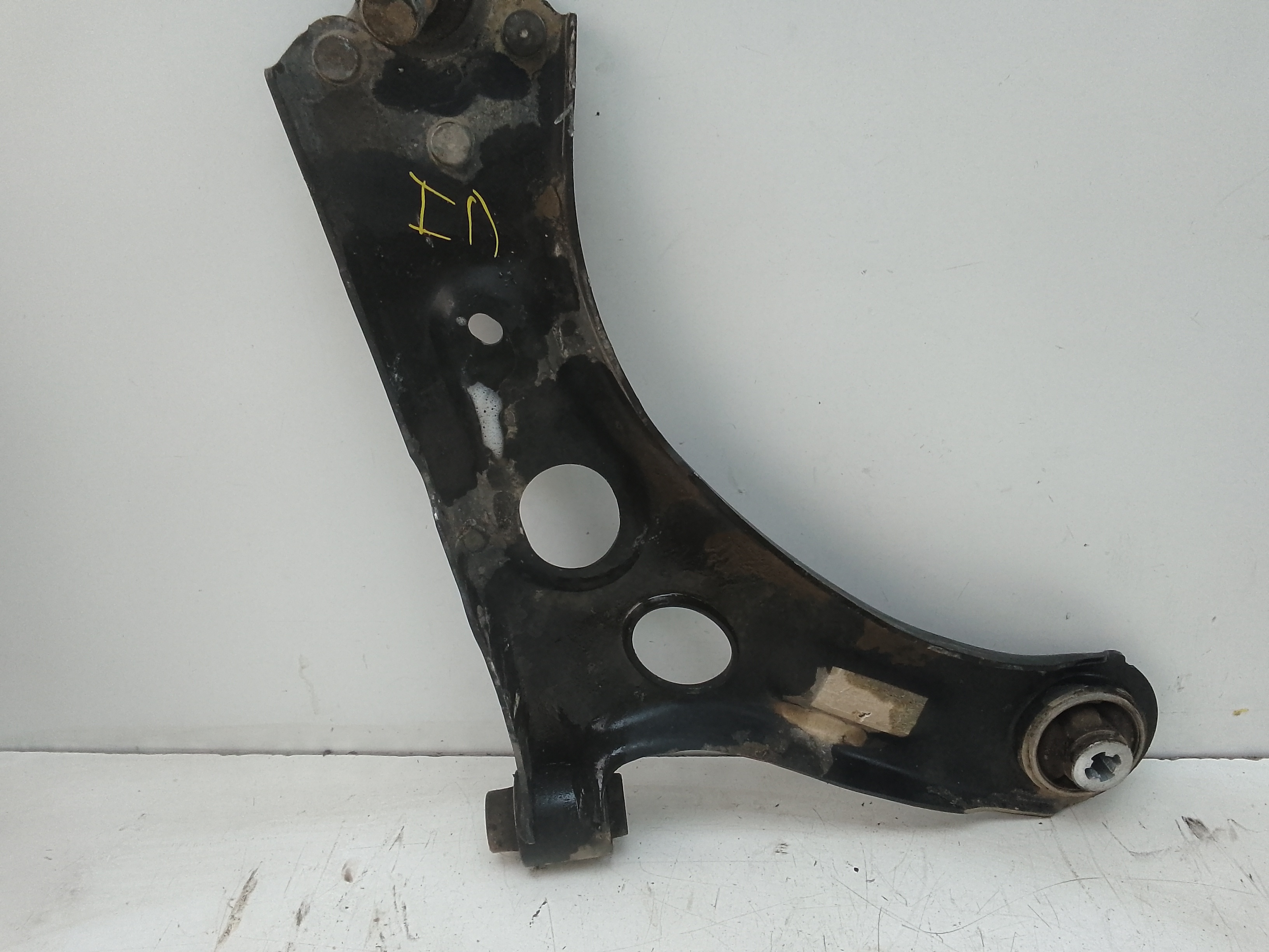 Brazo suspension inferior delantero izquierdo opel corsa f (2019->)