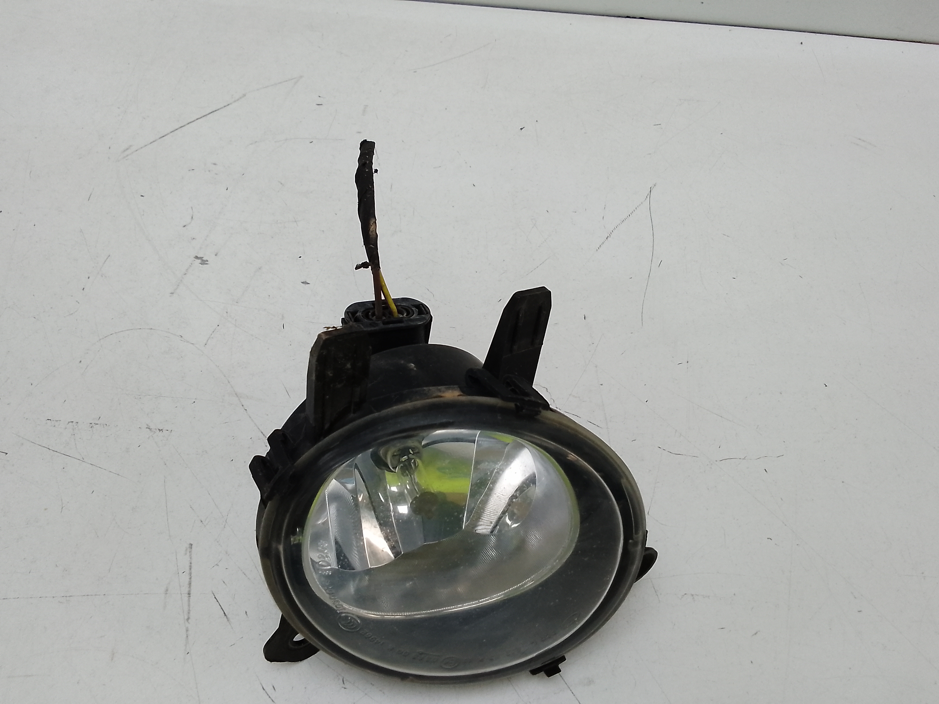 Faro antiniebla derecho bmw serie 3 familiar (f31)(2015->)