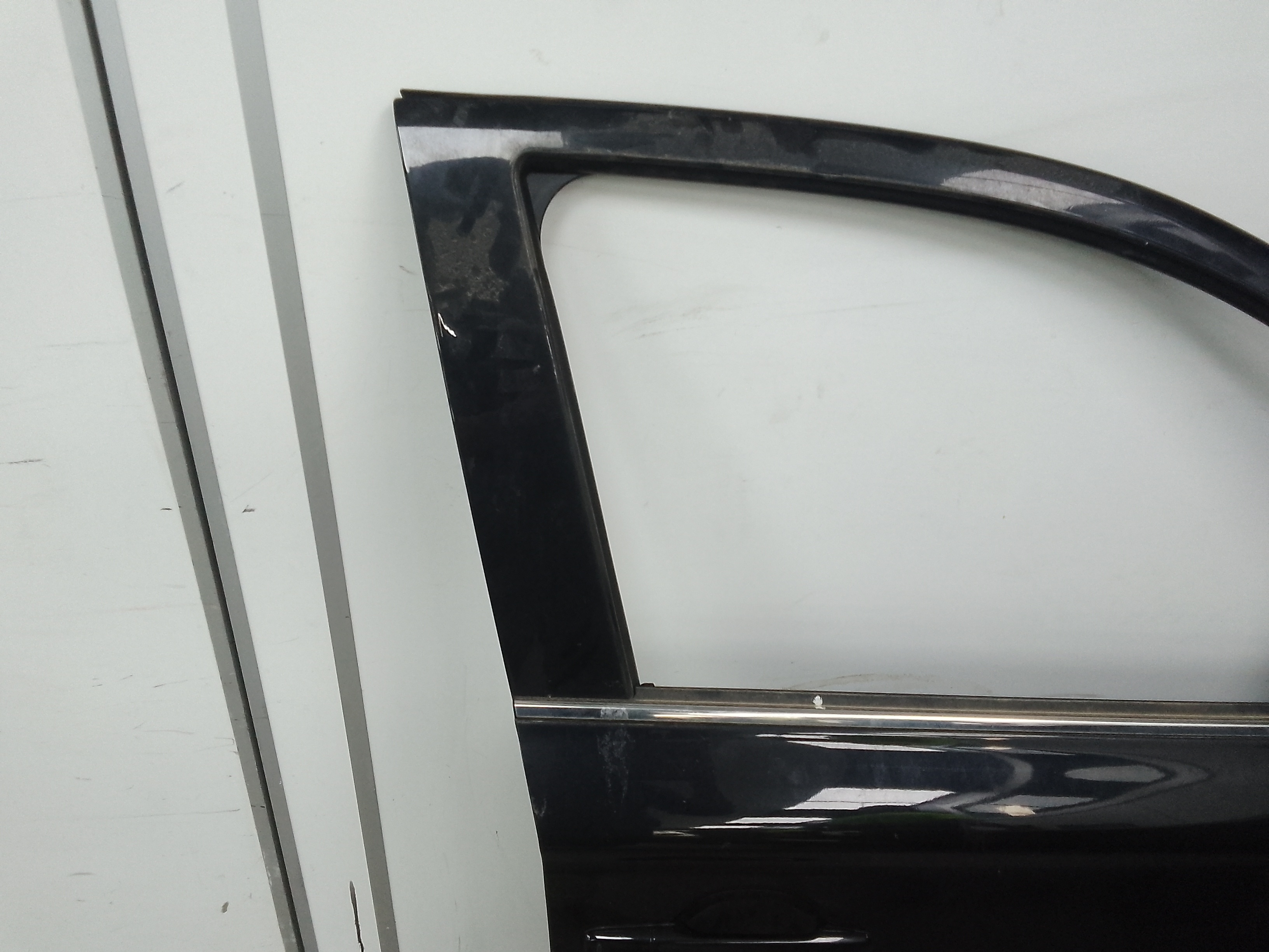 Puerta delantera derecha mitsubishi outlander (gf0/gg0)(2012->)