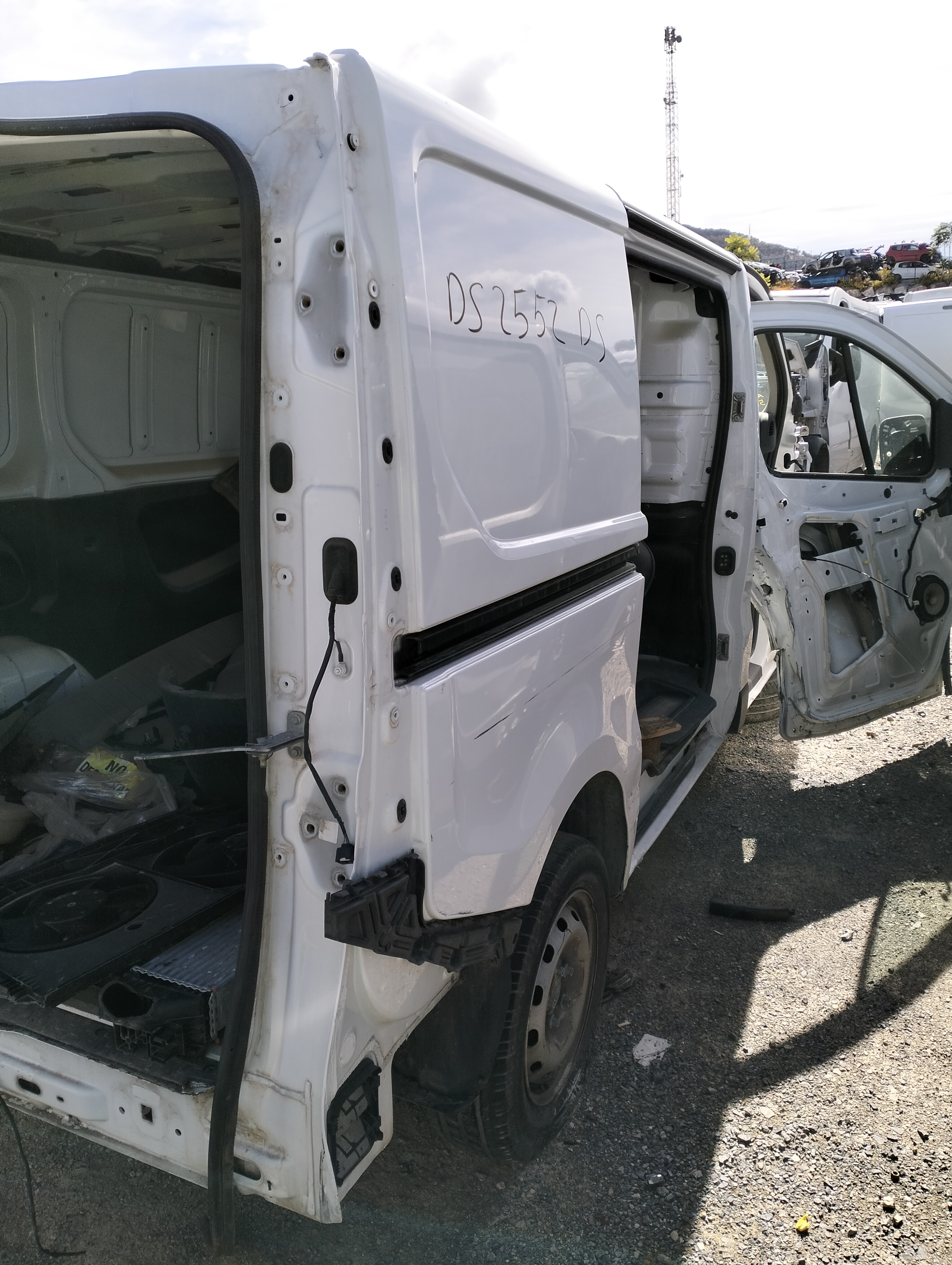 Soporte rueda repuesto renault trafic iii furgón (06.2014->)