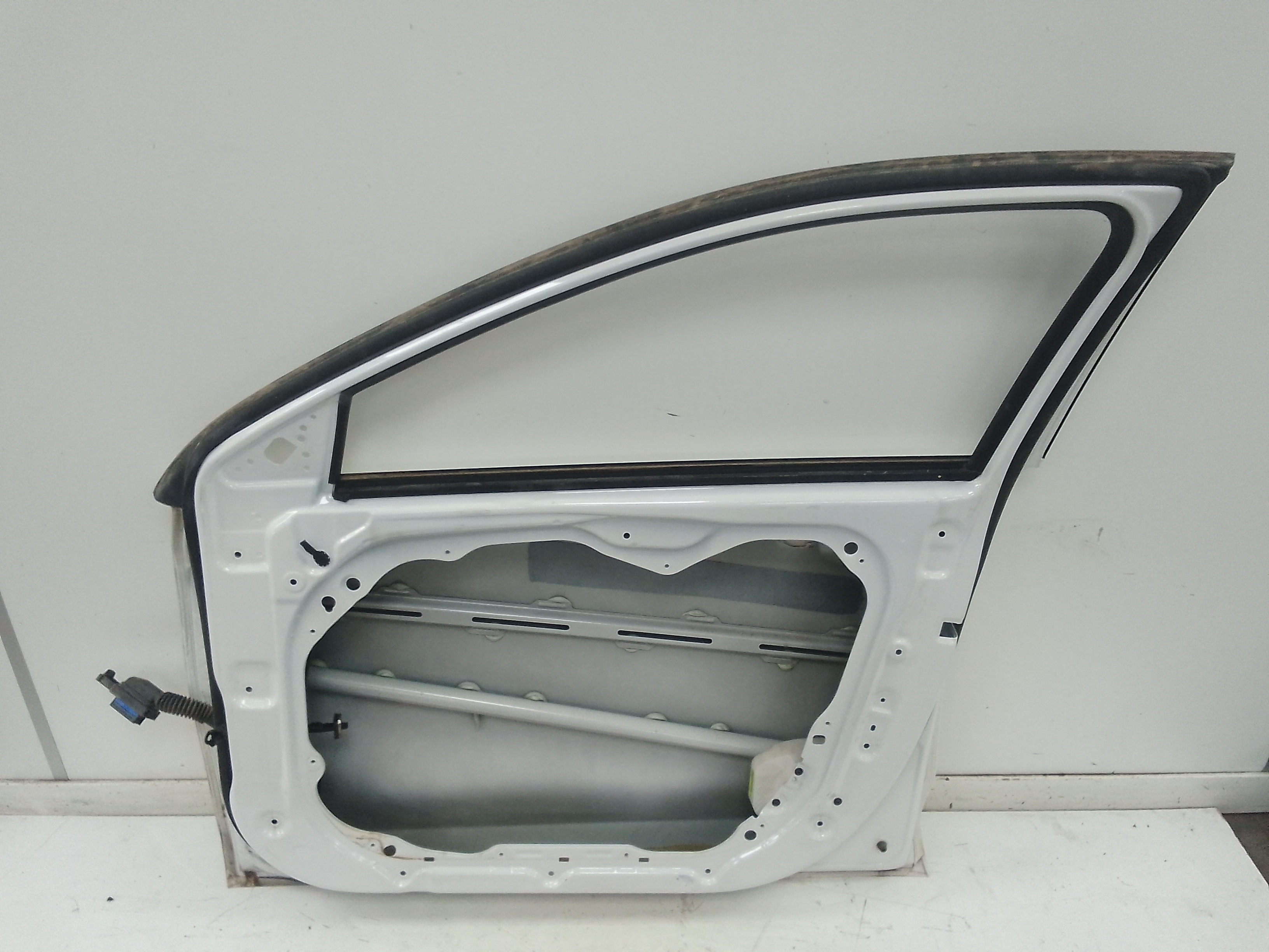 Puerta delantera derecha hyundai i30 (pd)(2017->)