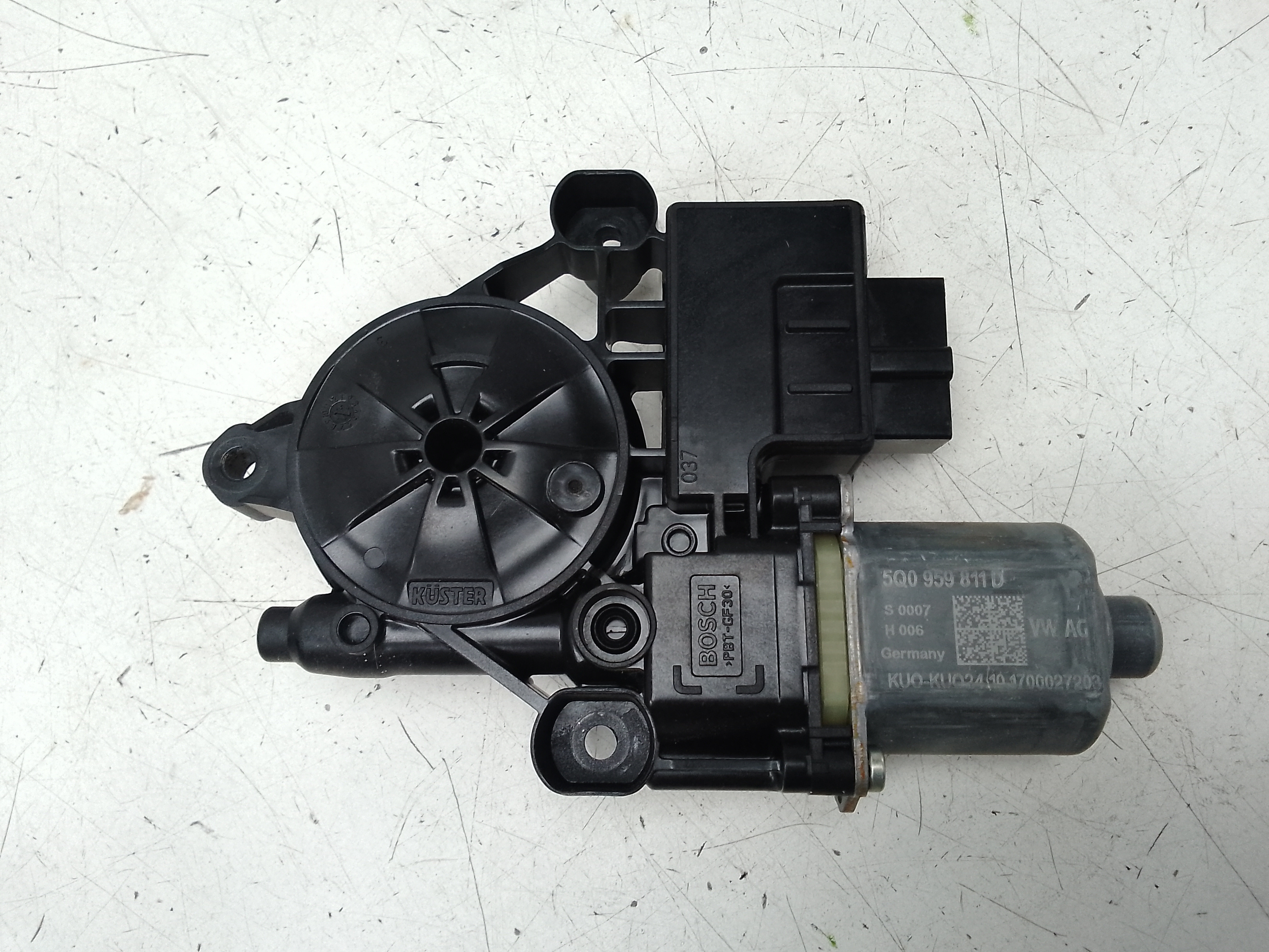 Motor elevalunas trasero izquierdo volkswagen golf vii berlina (bq1/be2)(01.2017->)