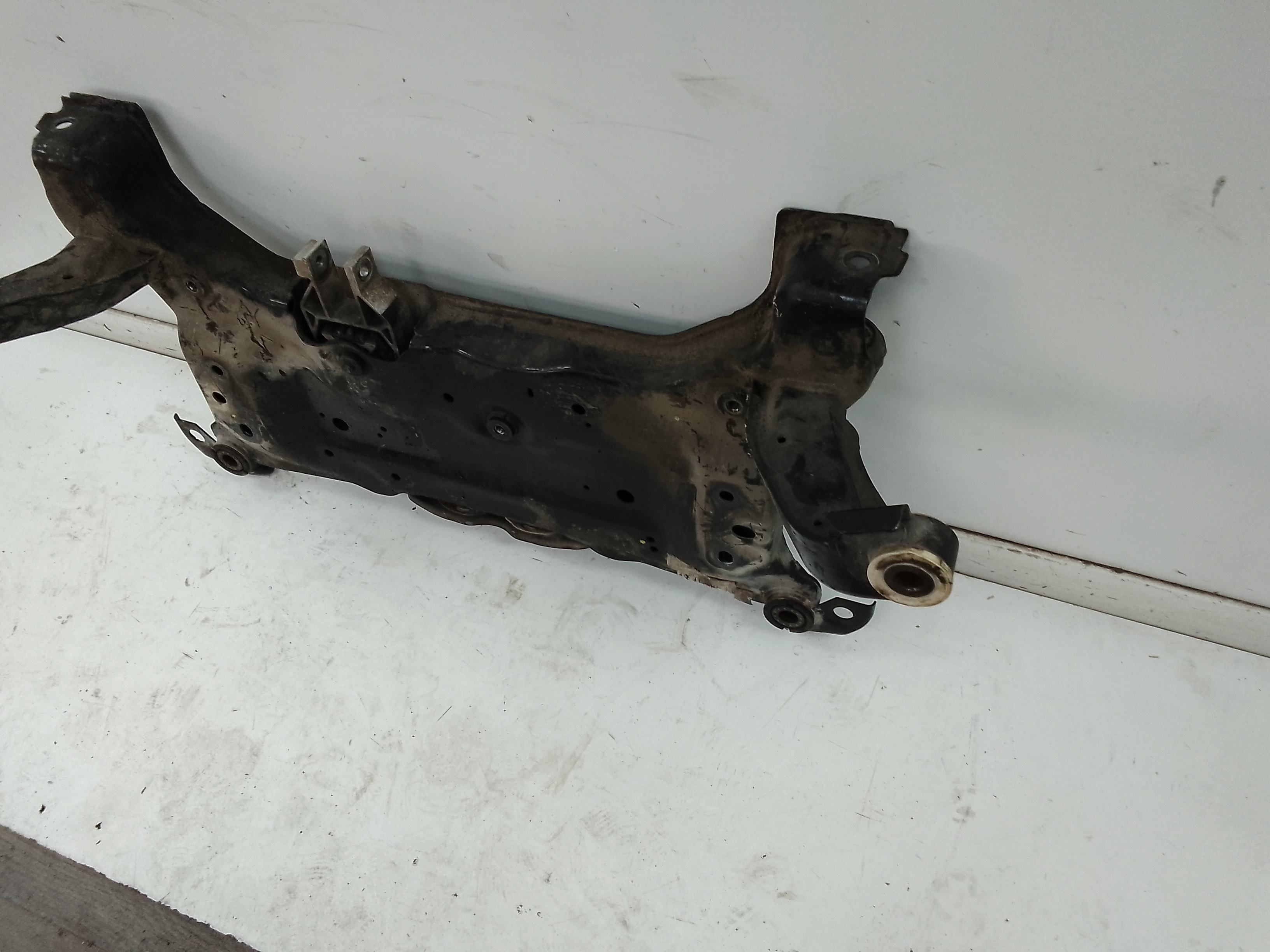 Cunas de motor ford focus berlina (cb8)(2010->)