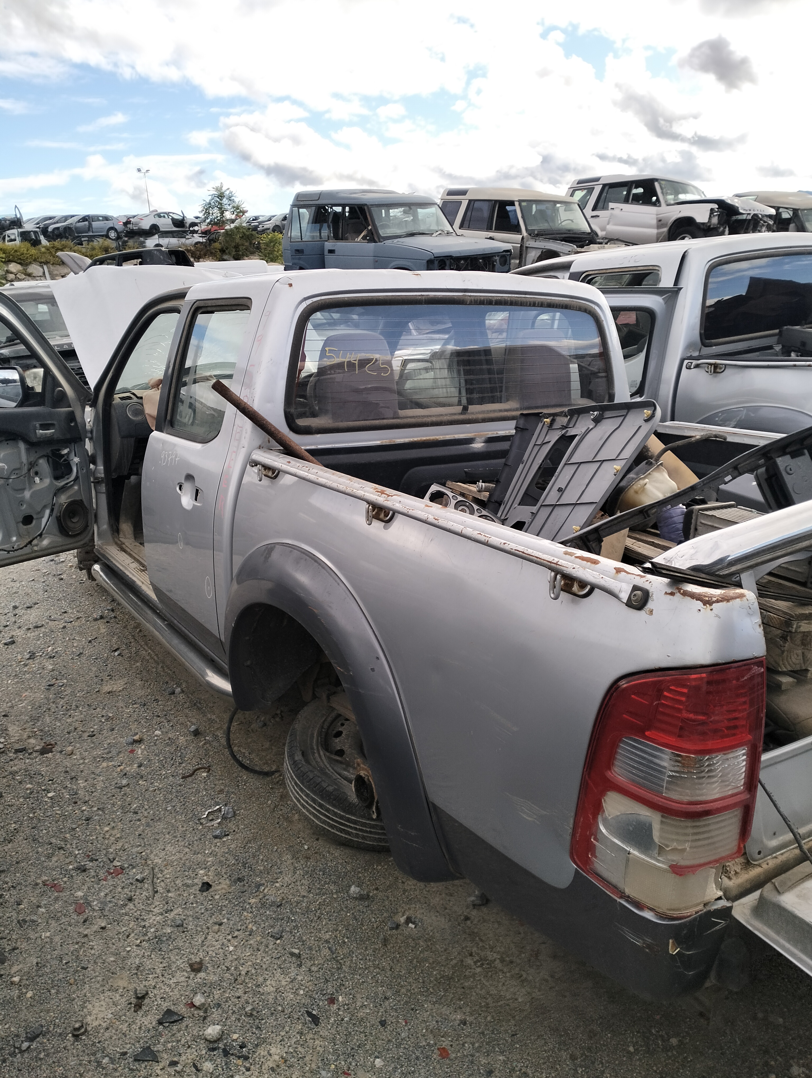 Cerradura puerta trasera izquierda ford ranger (et)(2006->)