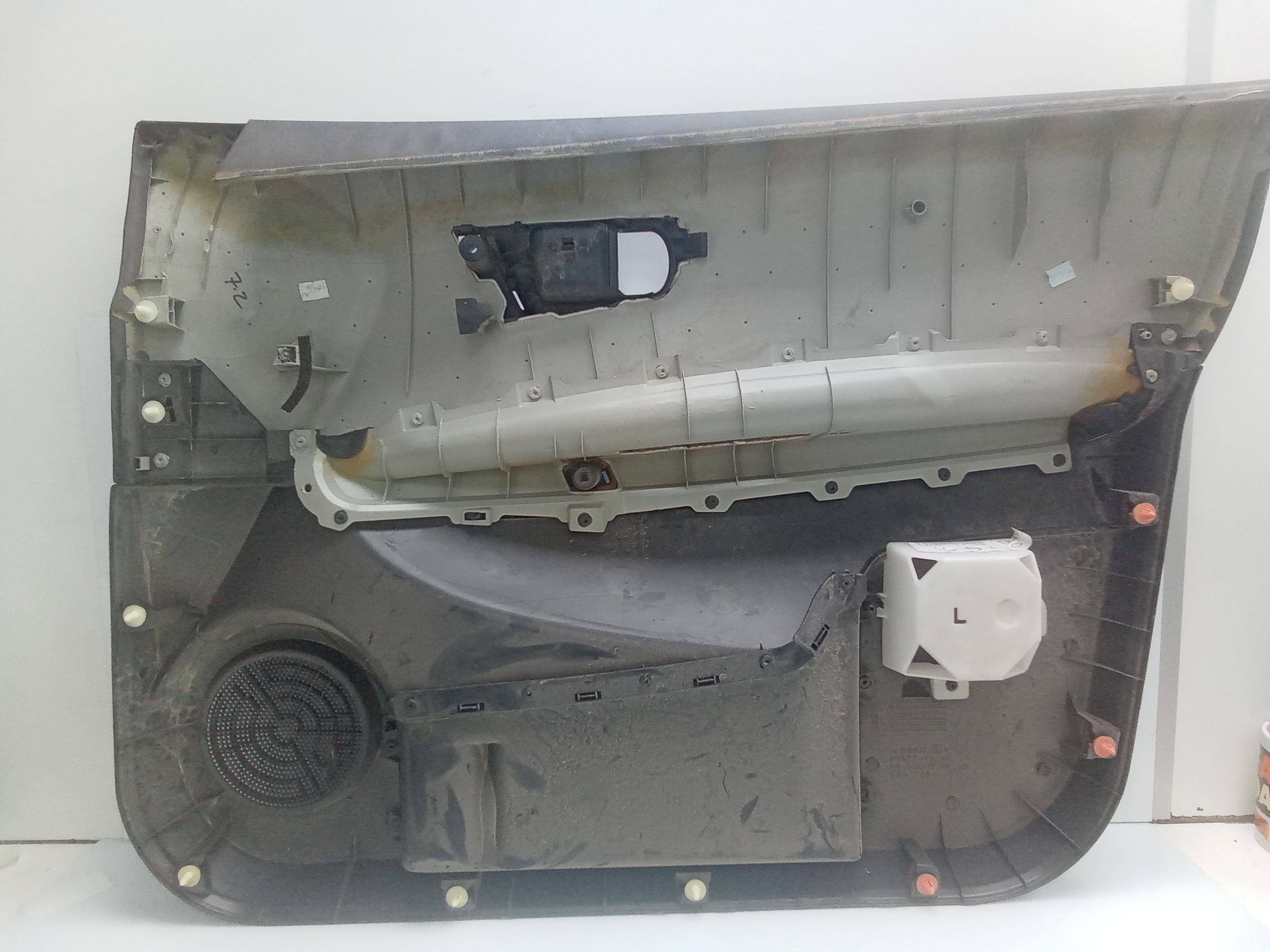 Guarnecido puerta delantera izquierda nissan qashqai (j10)(01.2007->)