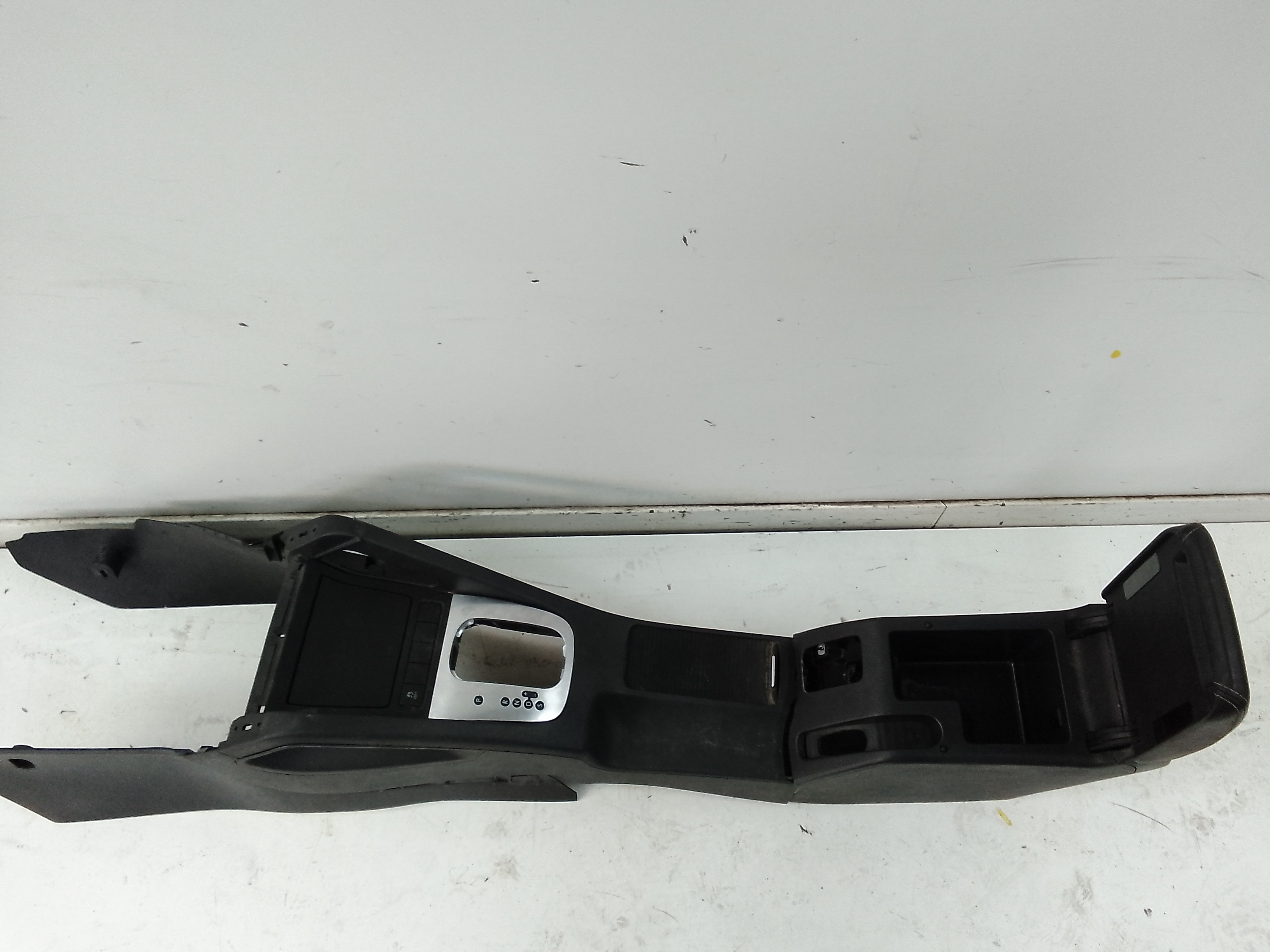 Consola central volkswagen eos (1f8)(10.2010->)