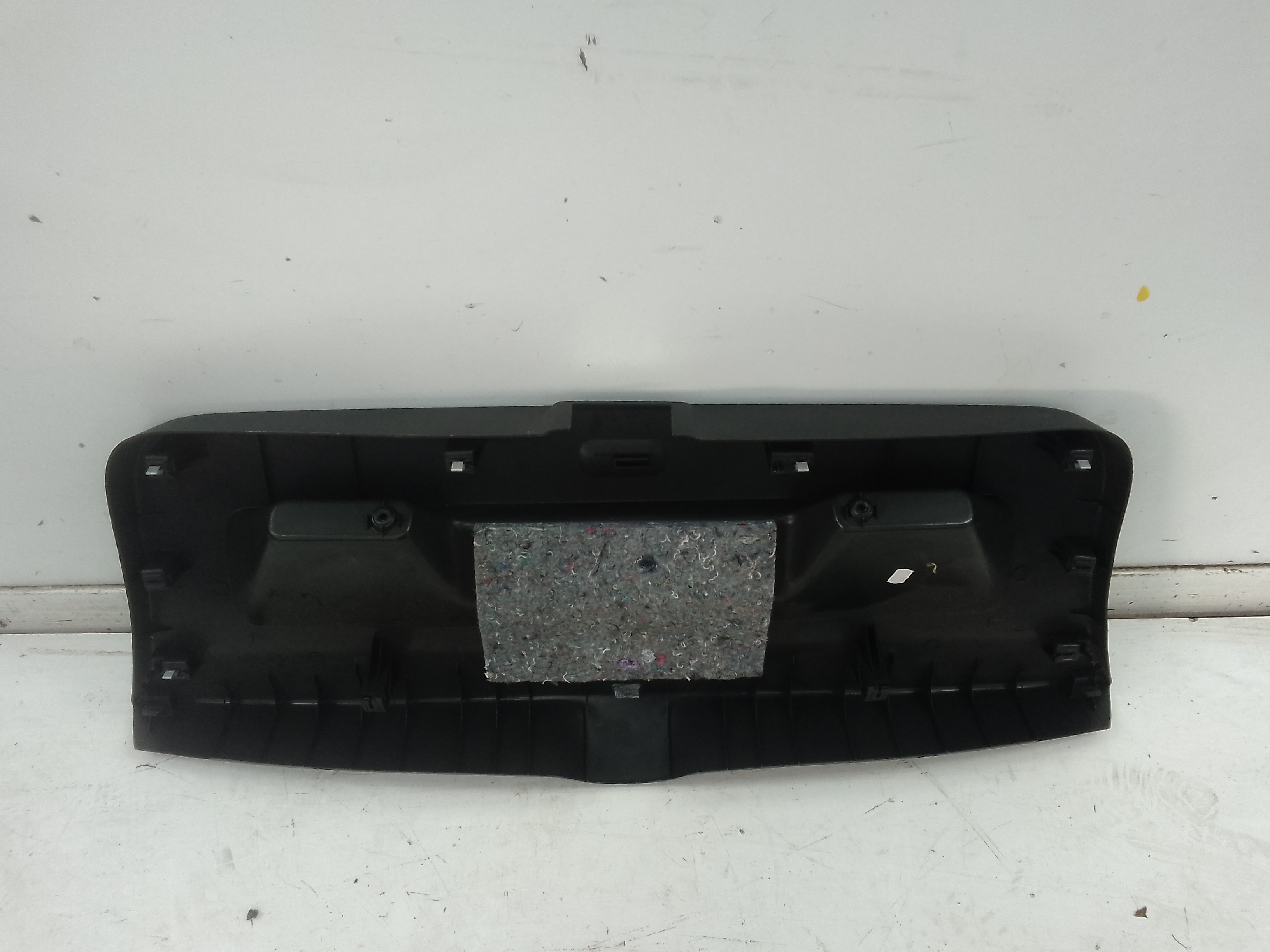 Guarnecido porton trasero volkswagen polo v (6r1)(06.2009->)