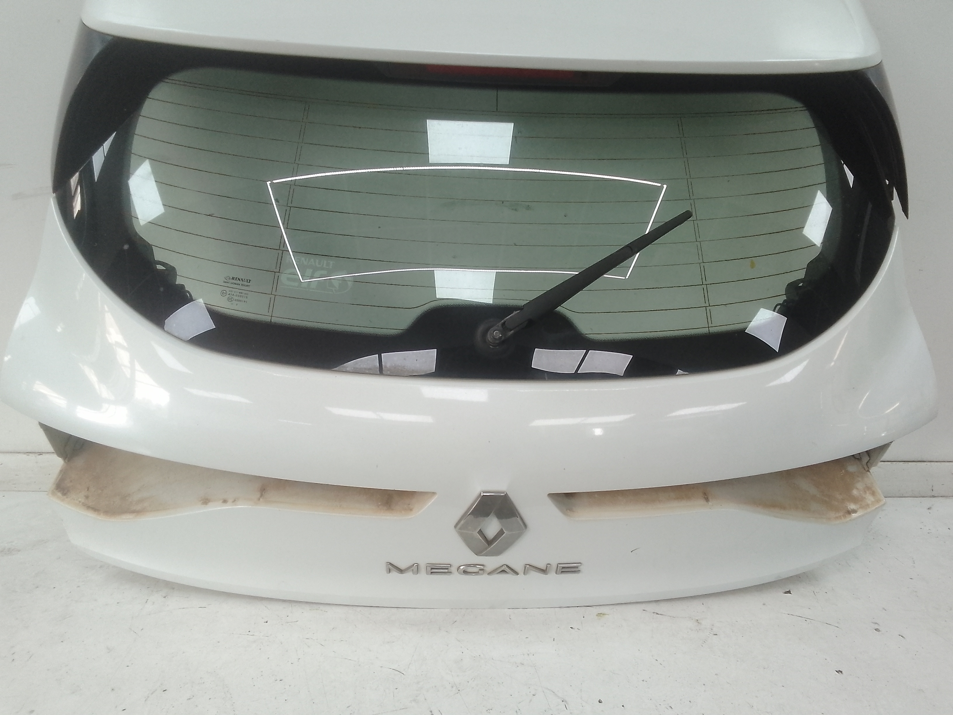 Porton trasero renault megane iv berlina 5p (12.2015->)