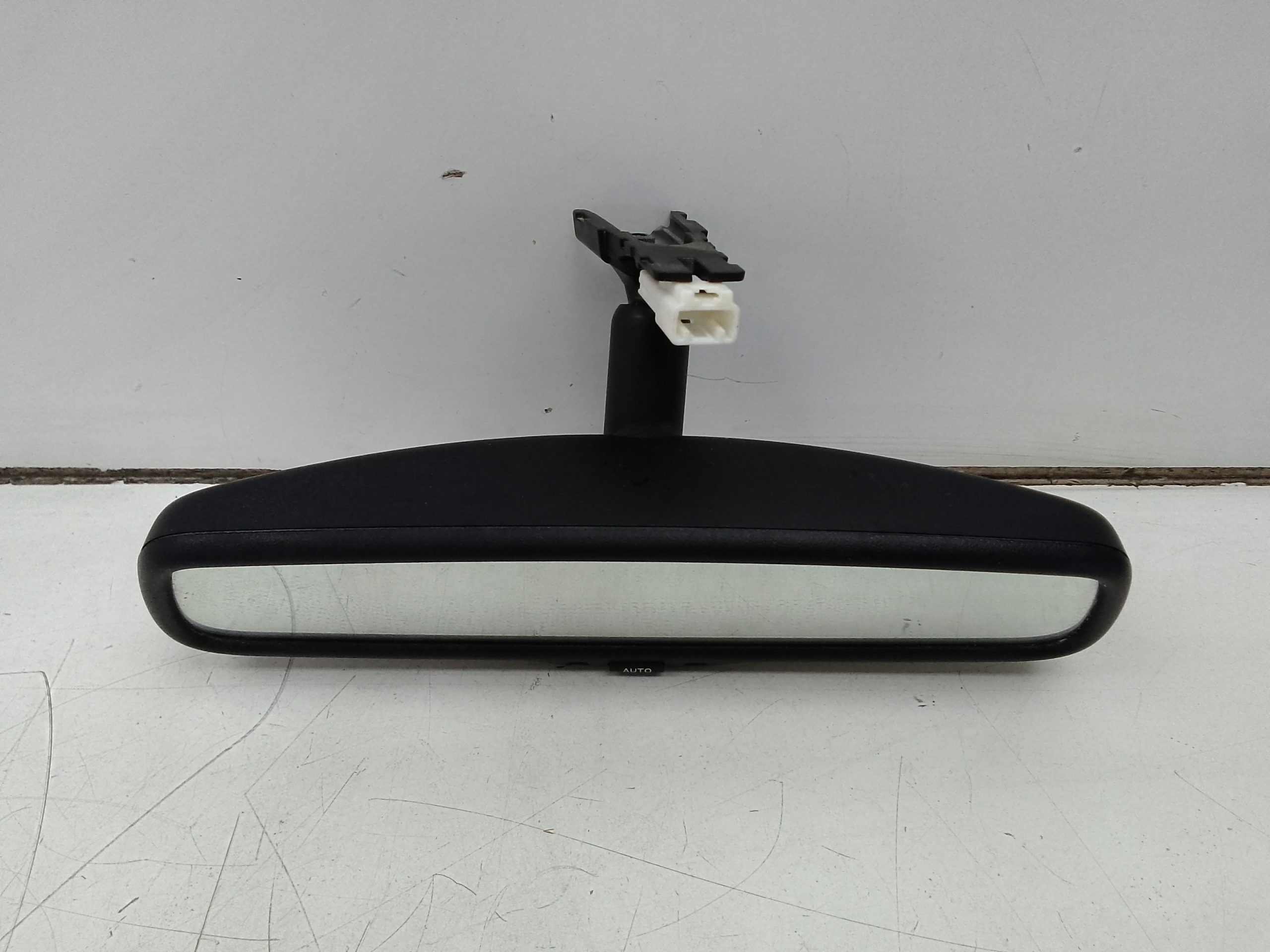 Retrovisor central toyota auris (e18)(10.2012->)