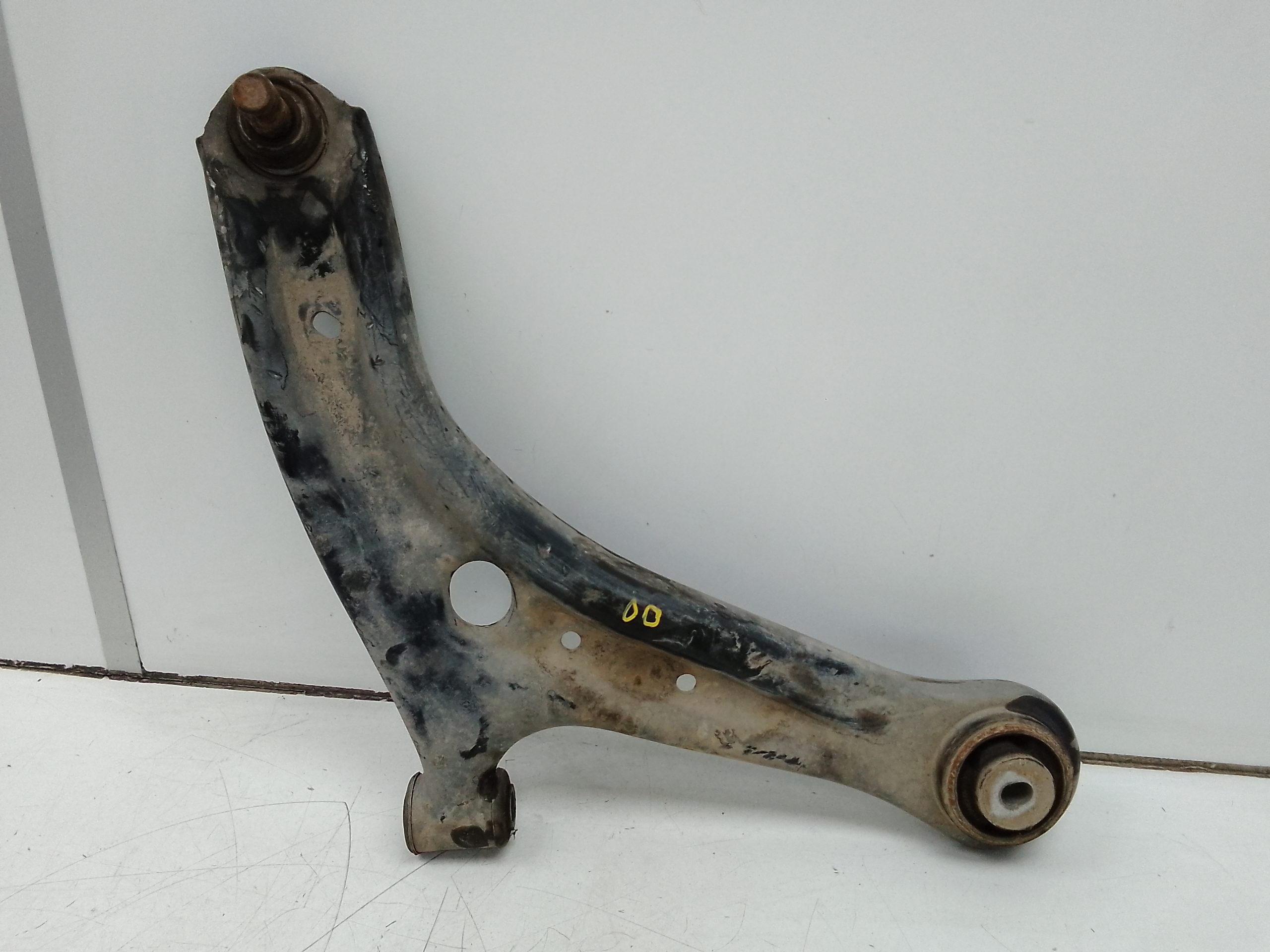 Brazo suspension inferior delantero derecho ford transit courier (c4a)(2013->)