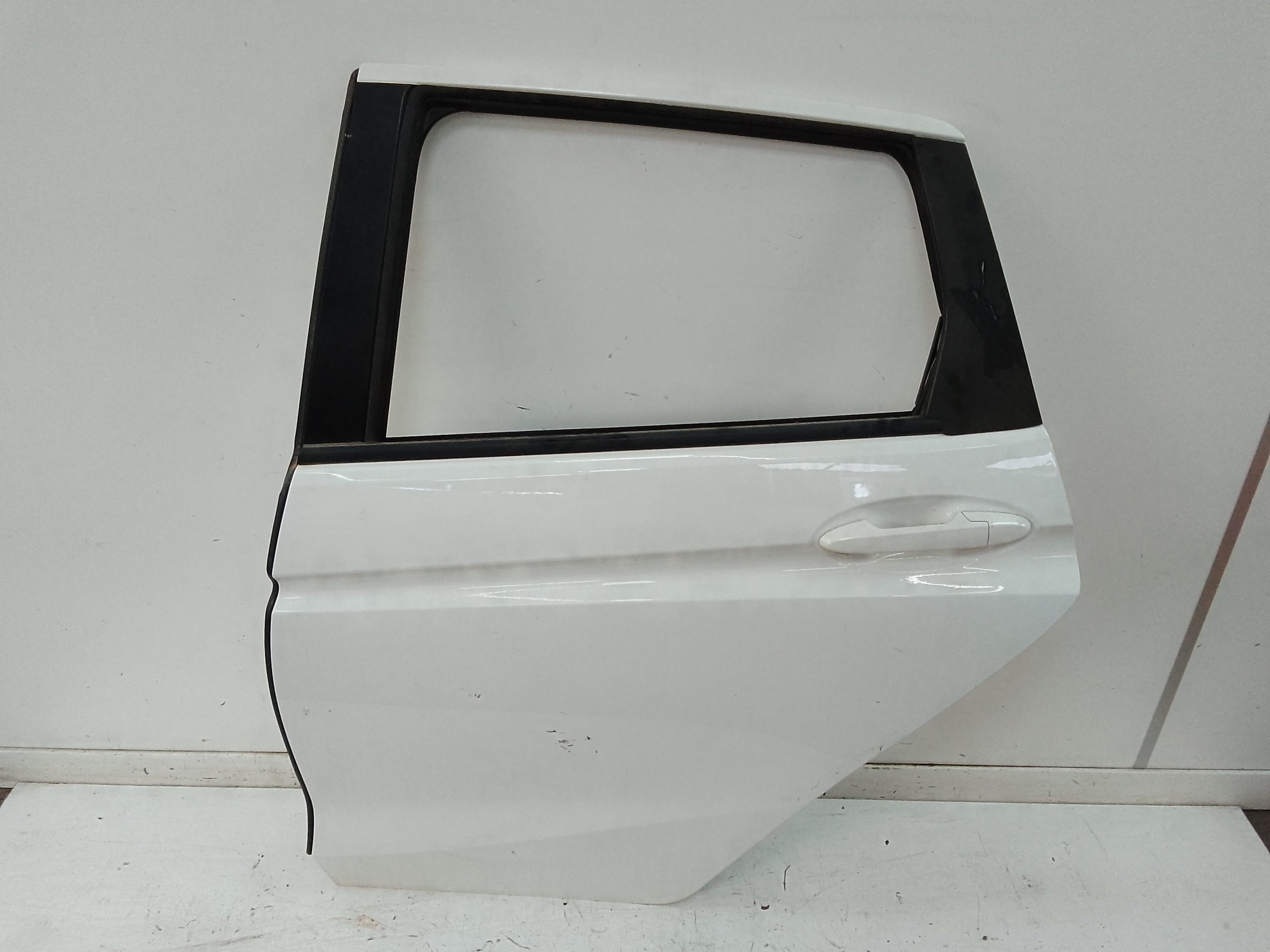 Puerta trasera izquierda honda jazz (gk)(08.2015->)