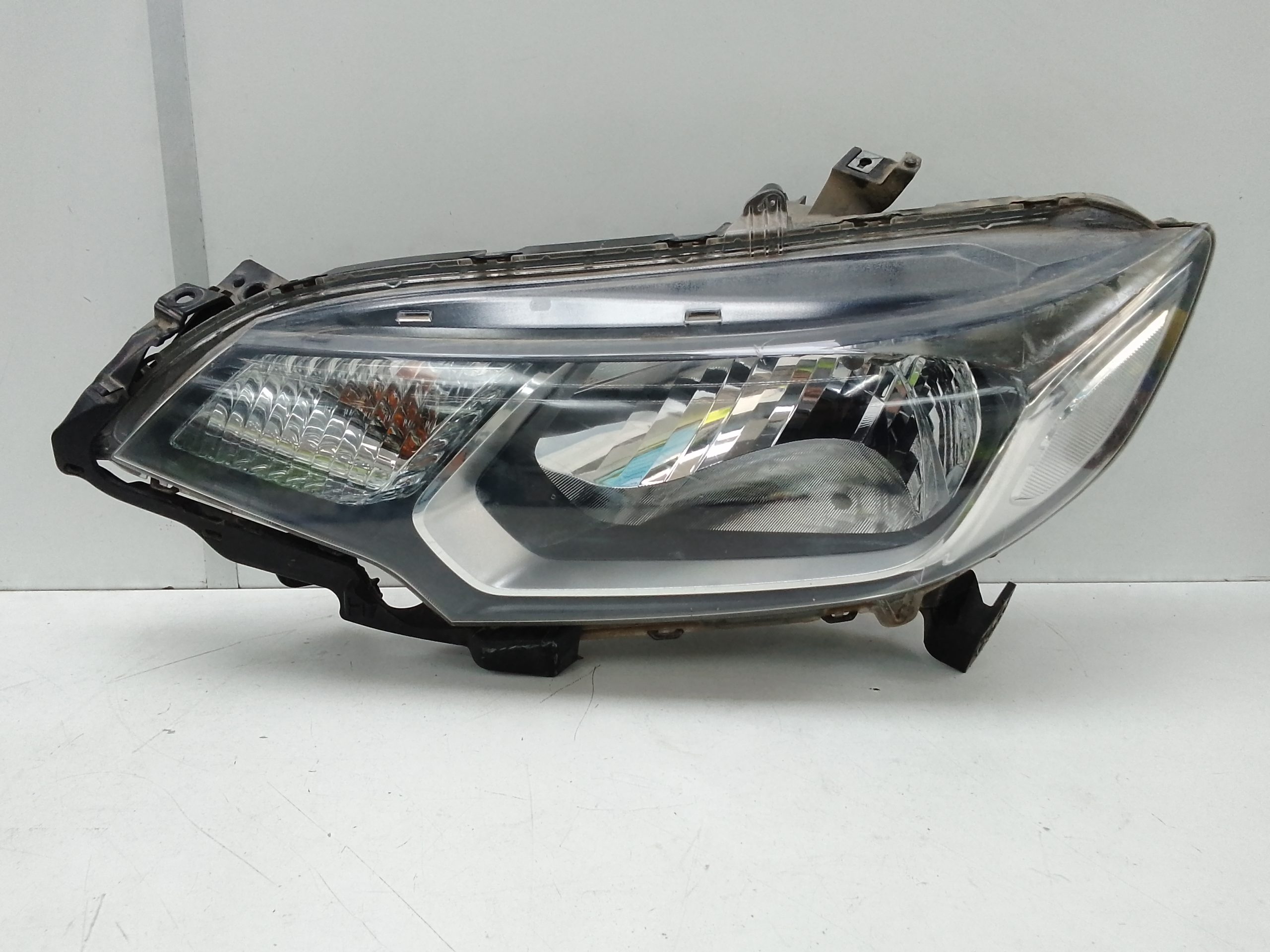 Faro izquierdo honda jazz (gk)(08.2015->)