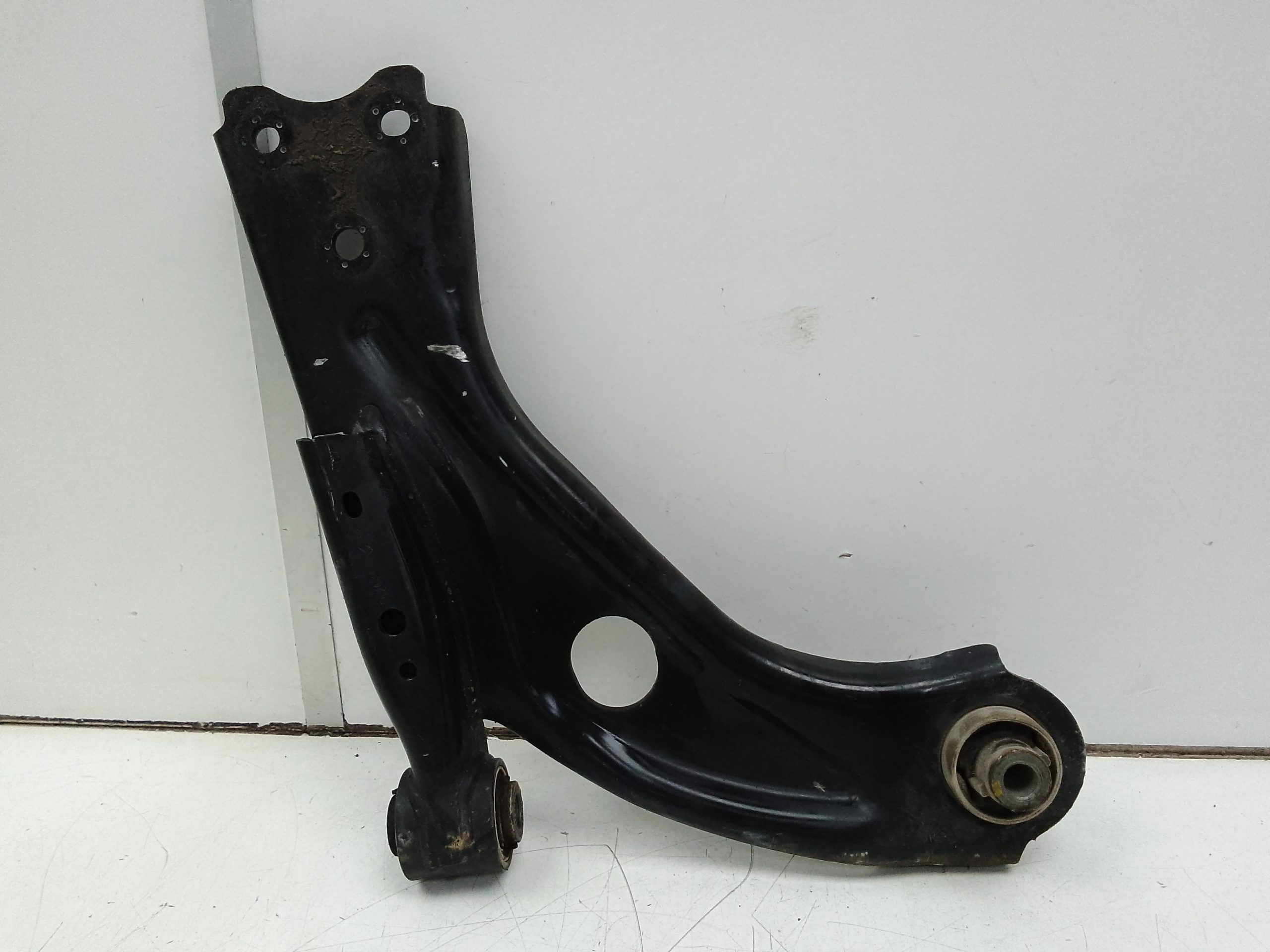 Brazo suspension inferior delantero izquierdo citroen berlingo combi (07.2018->)