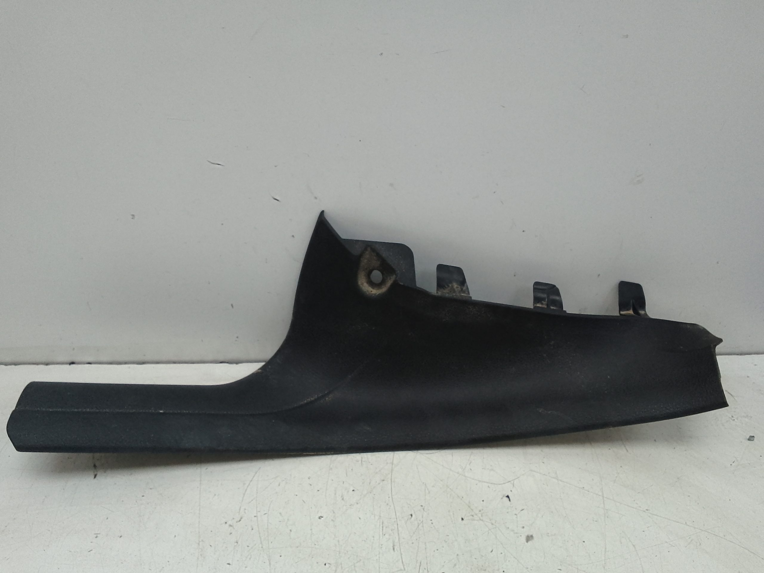 Moldura interior pilar b derecha bmw serie 3 gran turismo (f34)(2013->)