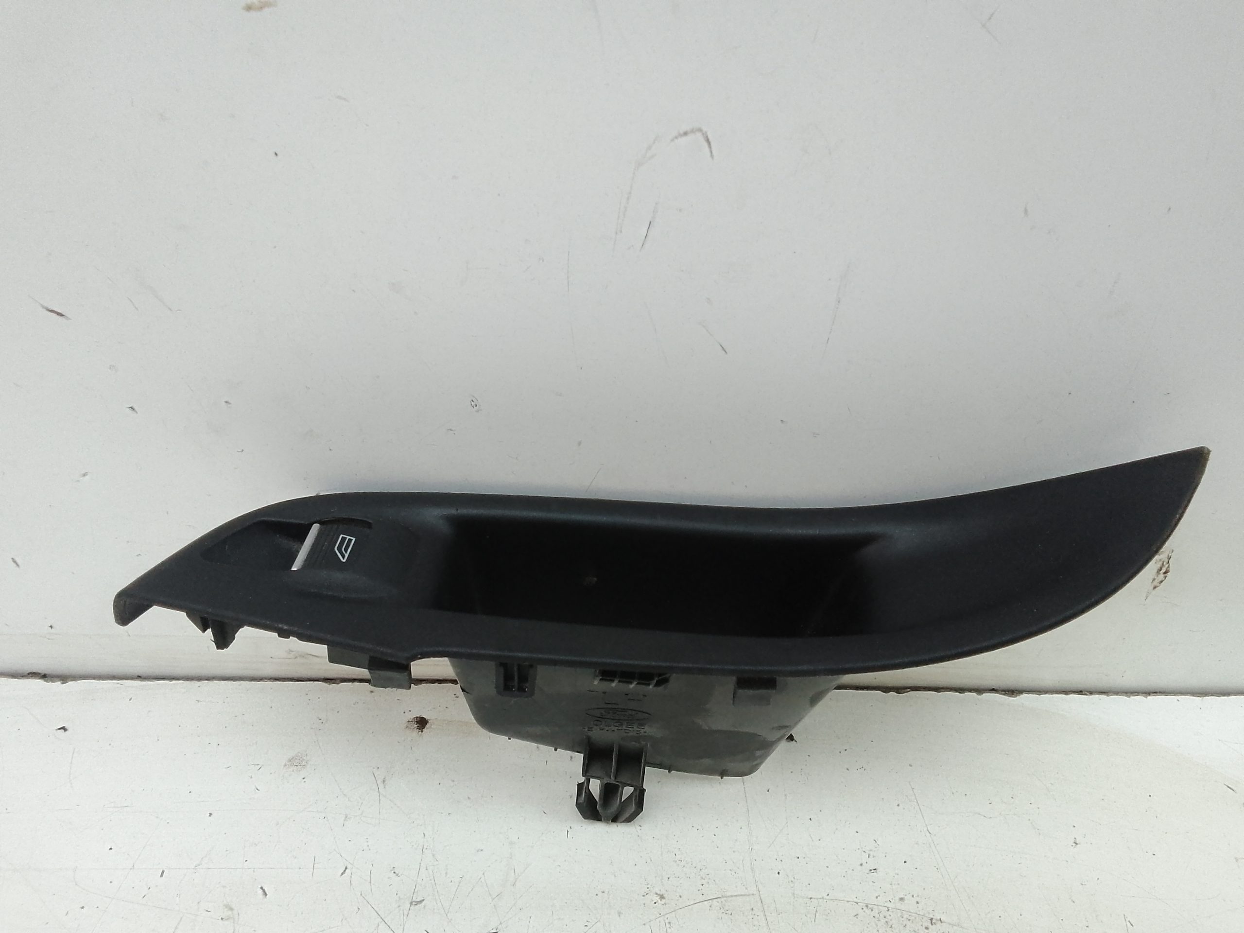 Mando elevalunas trasero izquierdo ford focus berlina (cb8)(2010->)