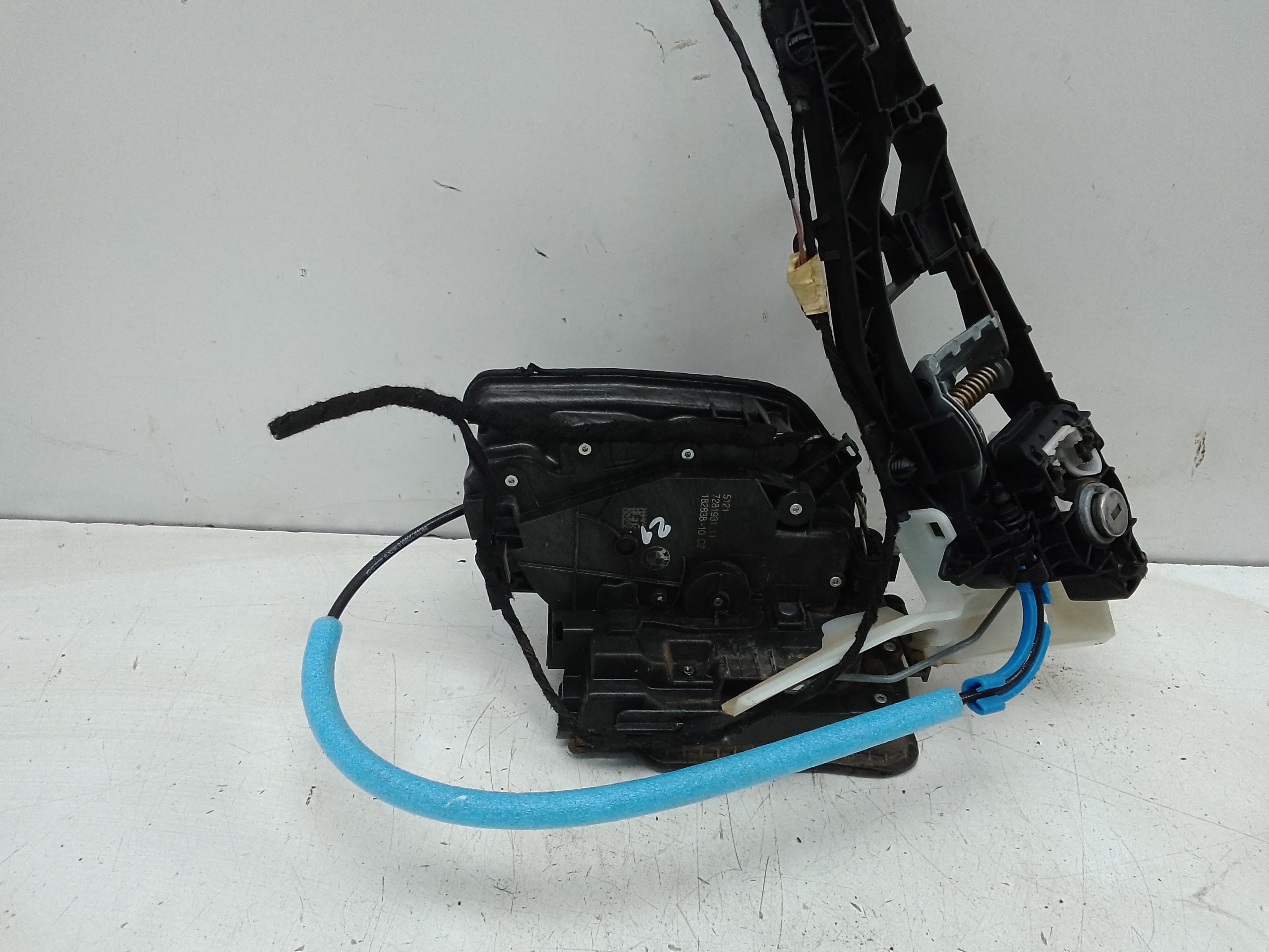 Cerradura puerta delantera izquierda bmw serie 2 gran tourer (f46)(06.2015->)