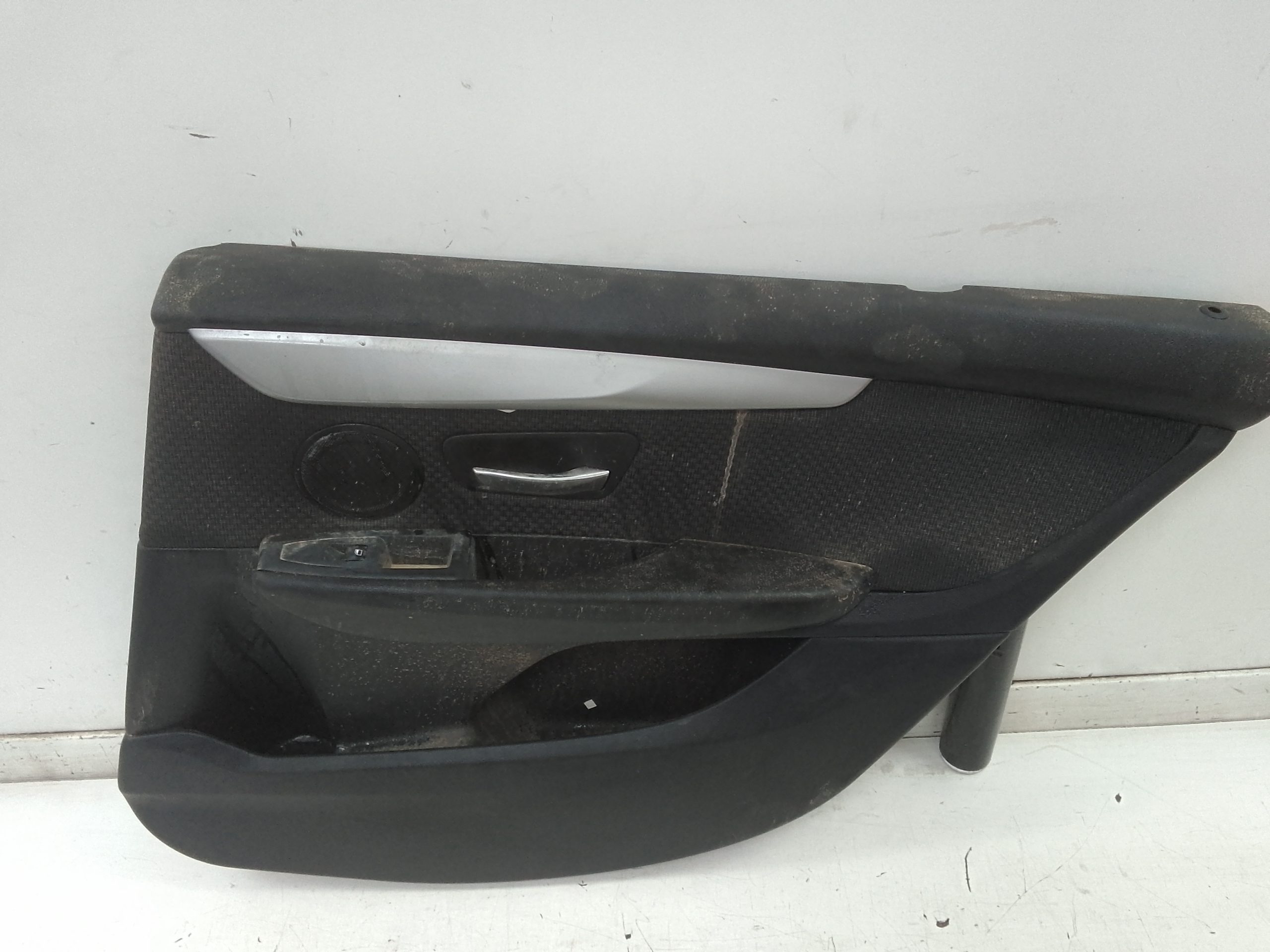 Guarnecido puerta delantera izquierda bmw serie 2 gran tourer (f46)(06.2015->)