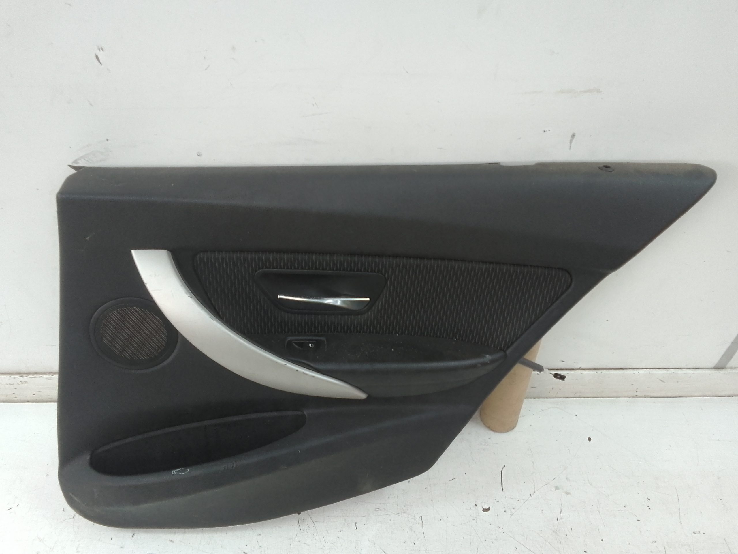 Guarnecido puerta trasera derecha bmw serie 3 familiar (f31)(2015->)