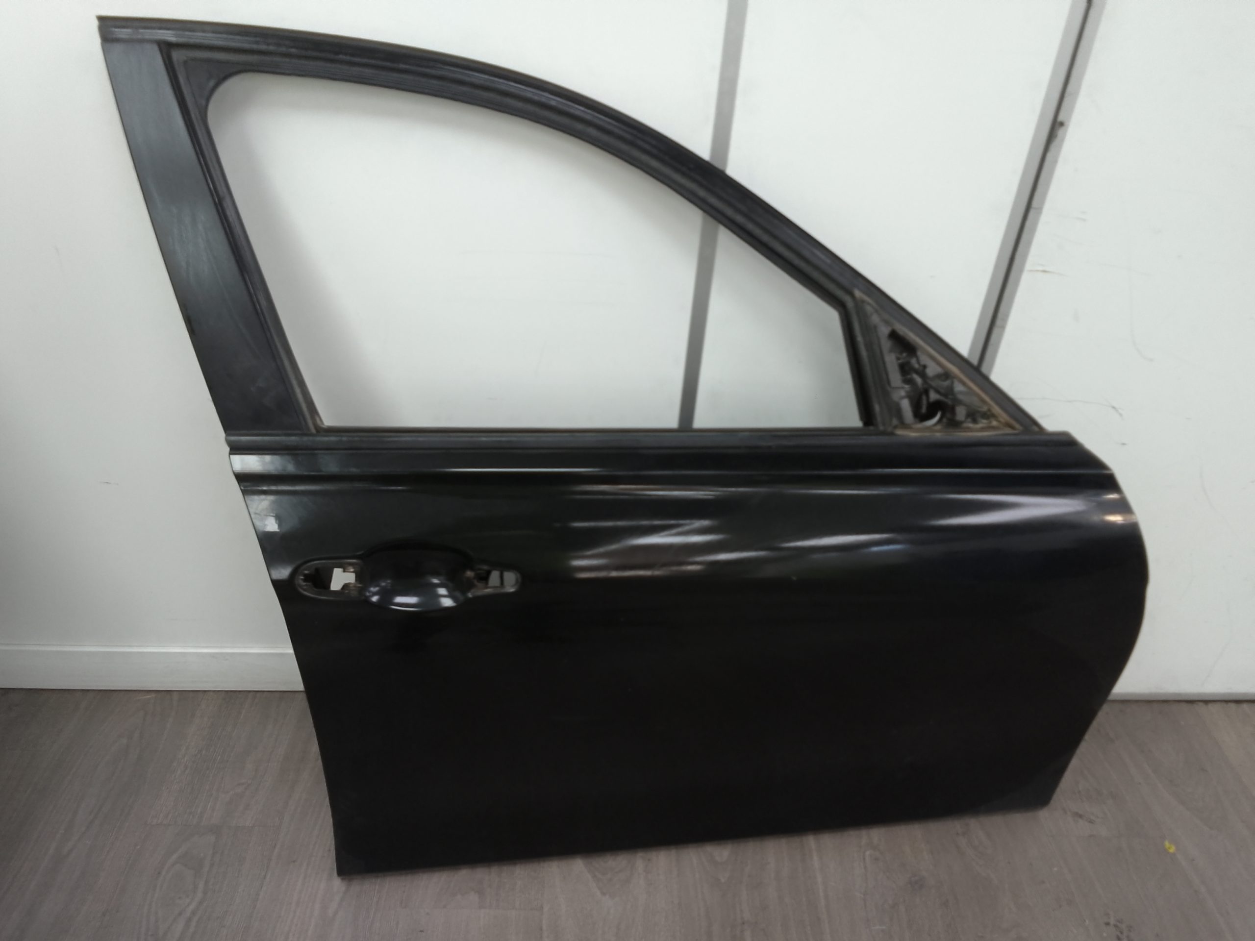 Puerta delantera derecha bmw serie 3 familiar (f31)(2015->)