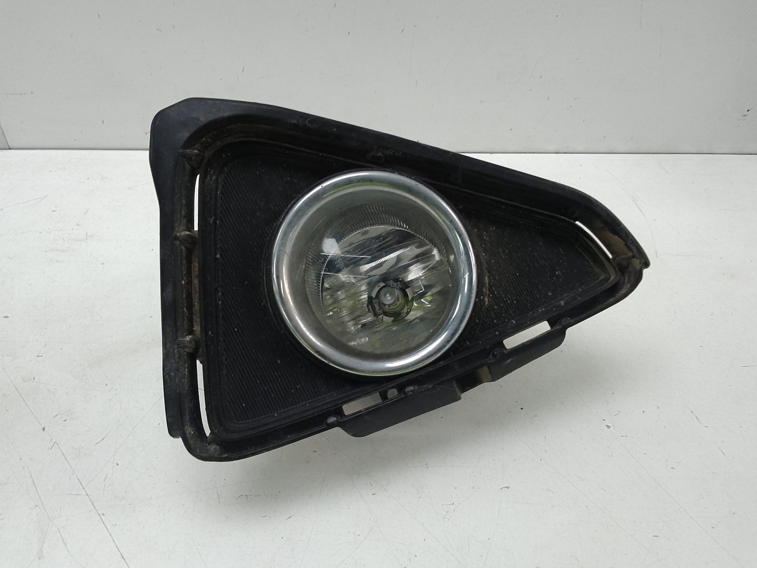 Faro antiniebla derecho toyota rav4 (a4)(2013->)