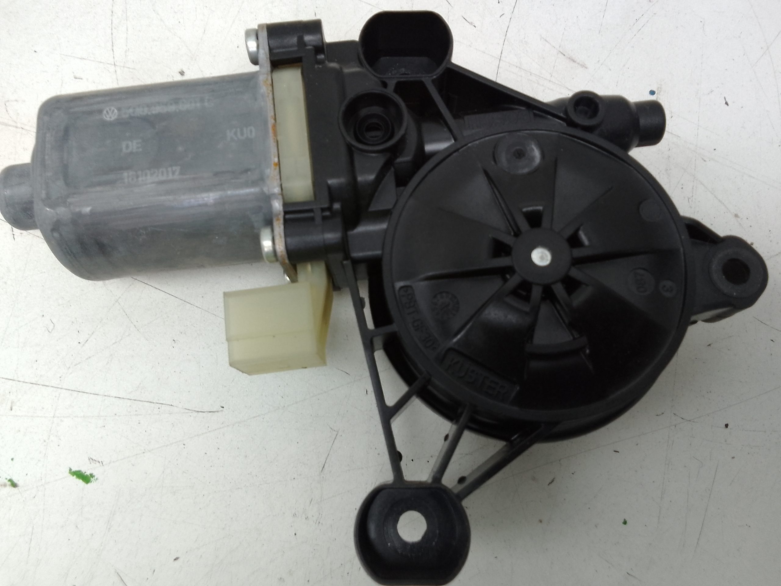 Motor elevalunas delantero izquierdo volkswagen golf vii berlina (bq1/be2)(01.2017->)