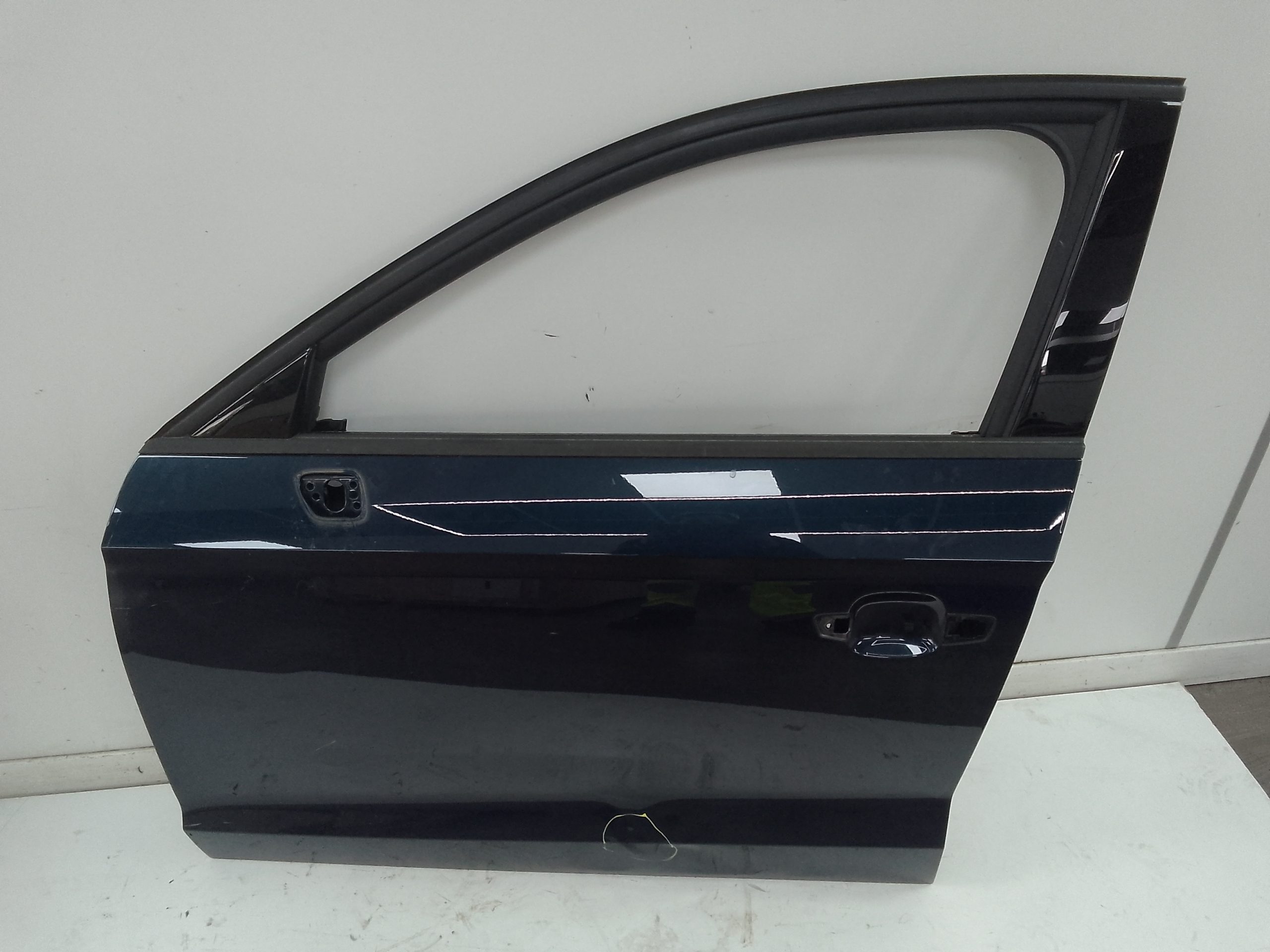 Puerta delantera izquierda audi a3 limousine