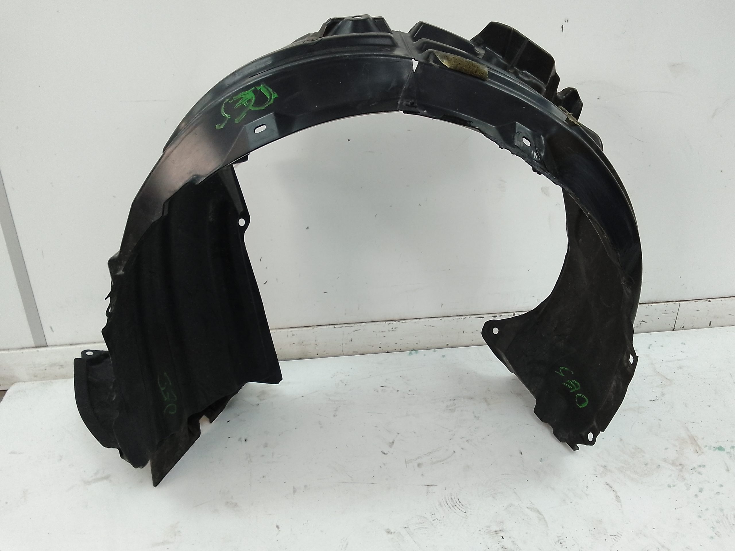 Pase de rueda delantero derecho toyota c-hr (x10)(10.2016->)