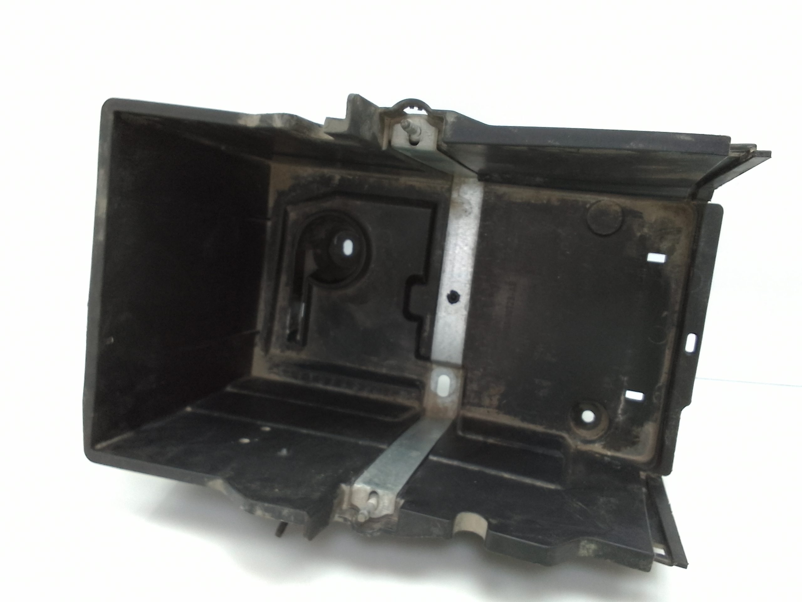 Soporte batera ford focus berlina (cb8)(2010->)