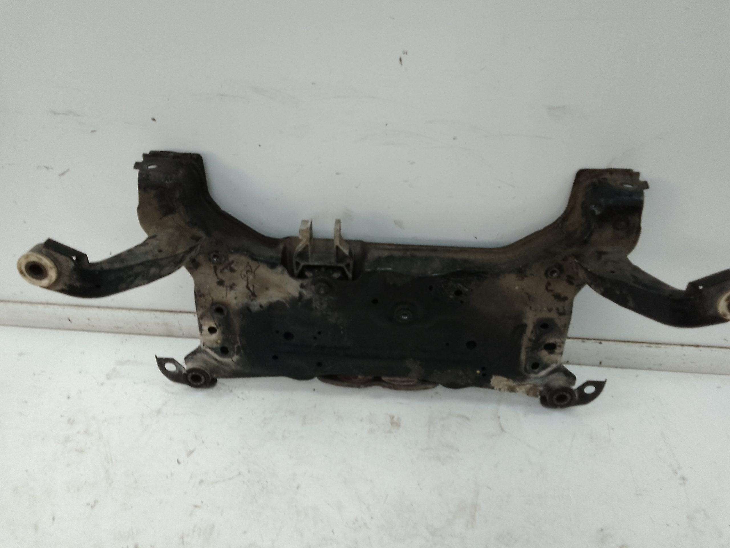 Cunas de motor ford focus berlina (cb8)(2010->)