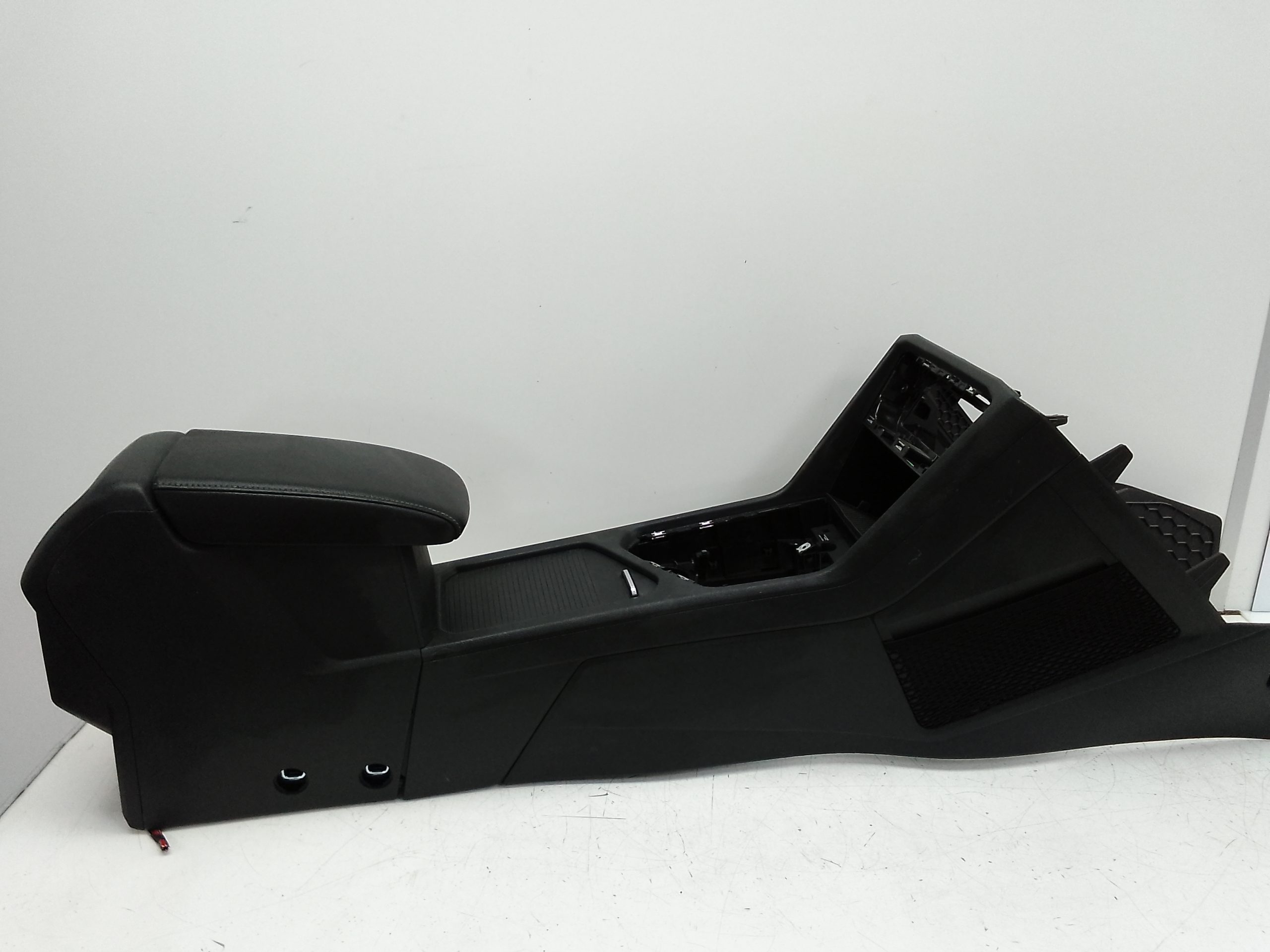 Consola central volkswagen tiguan (ax1)(07.2020->)