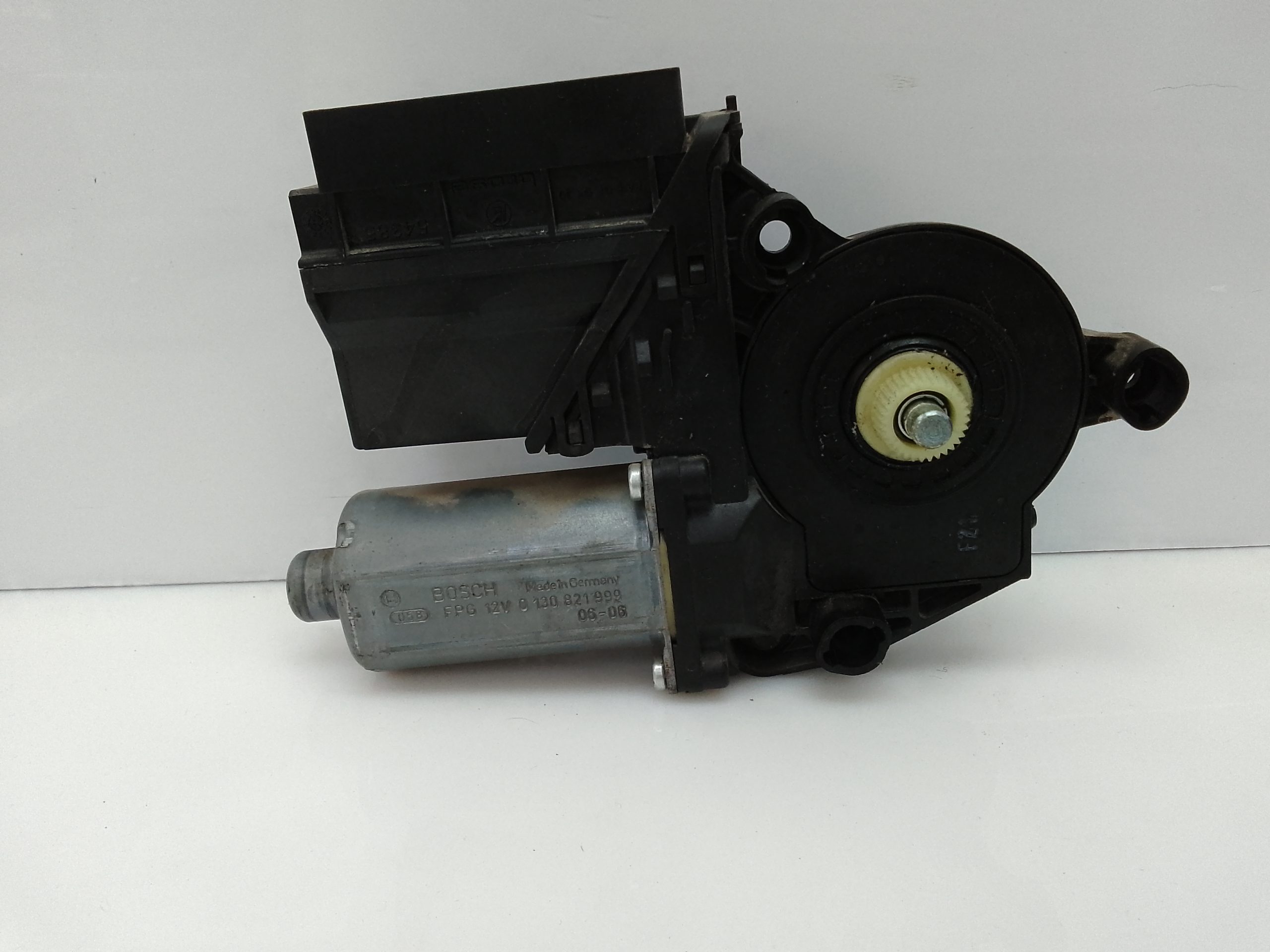 Motor elevalunas delantero izquierdo volkswagen t5 transporter furgón/combi (7h)(04.2003->)