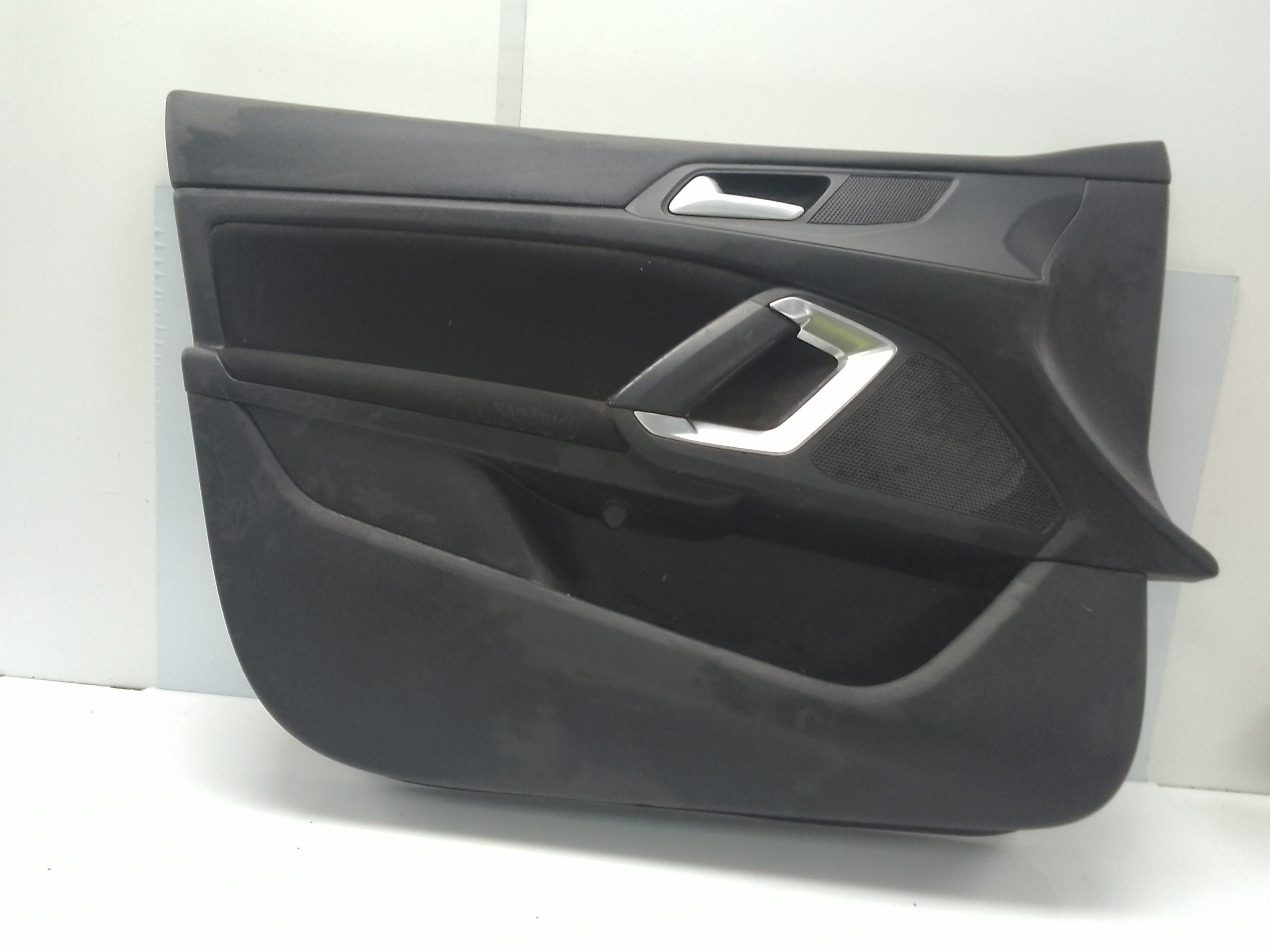 Guarnecido puerta delantera izquierda peugeot 308 (2013->)