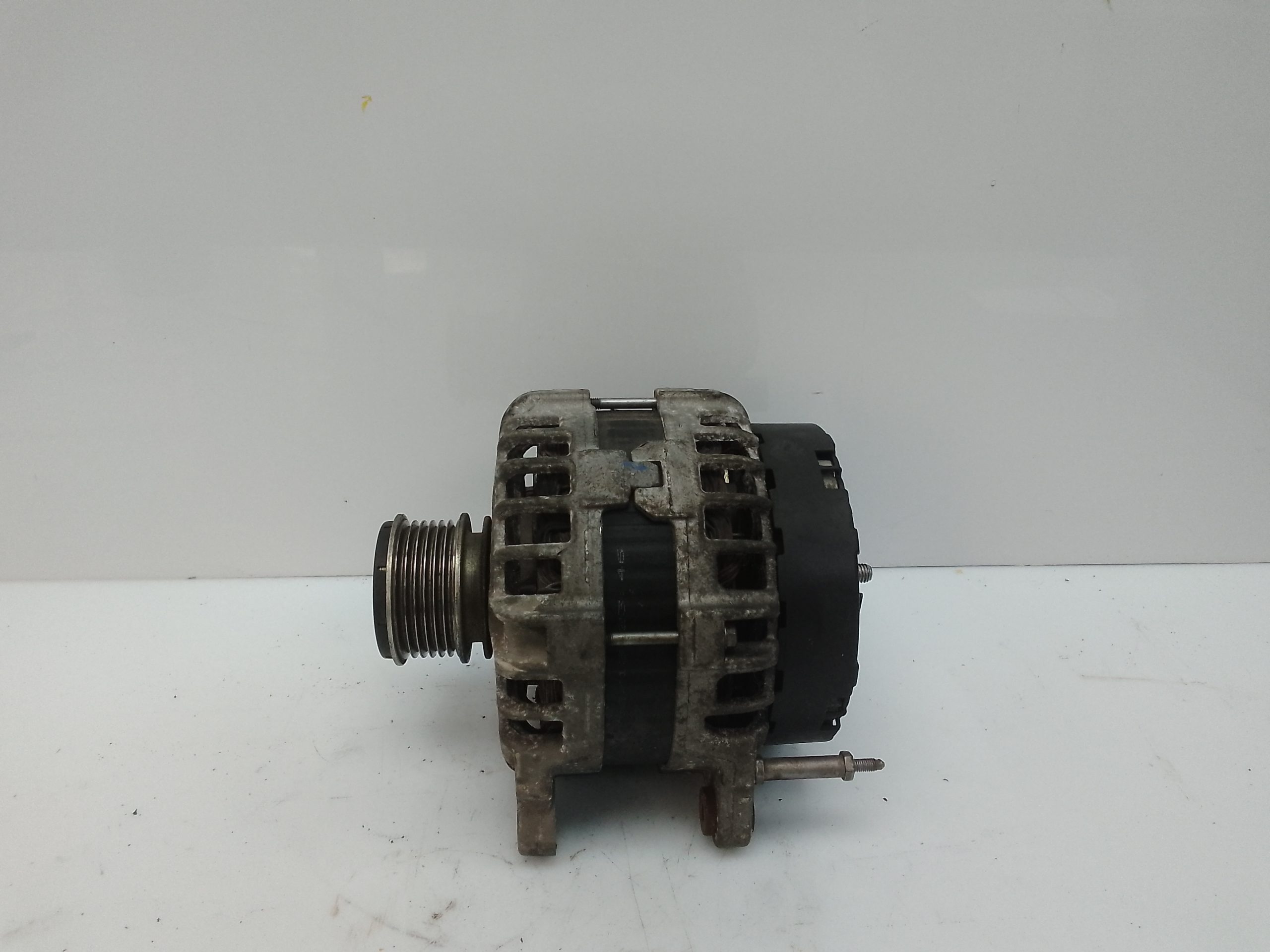 Alternador volkswagen passat berlina (362)(10.2010->)