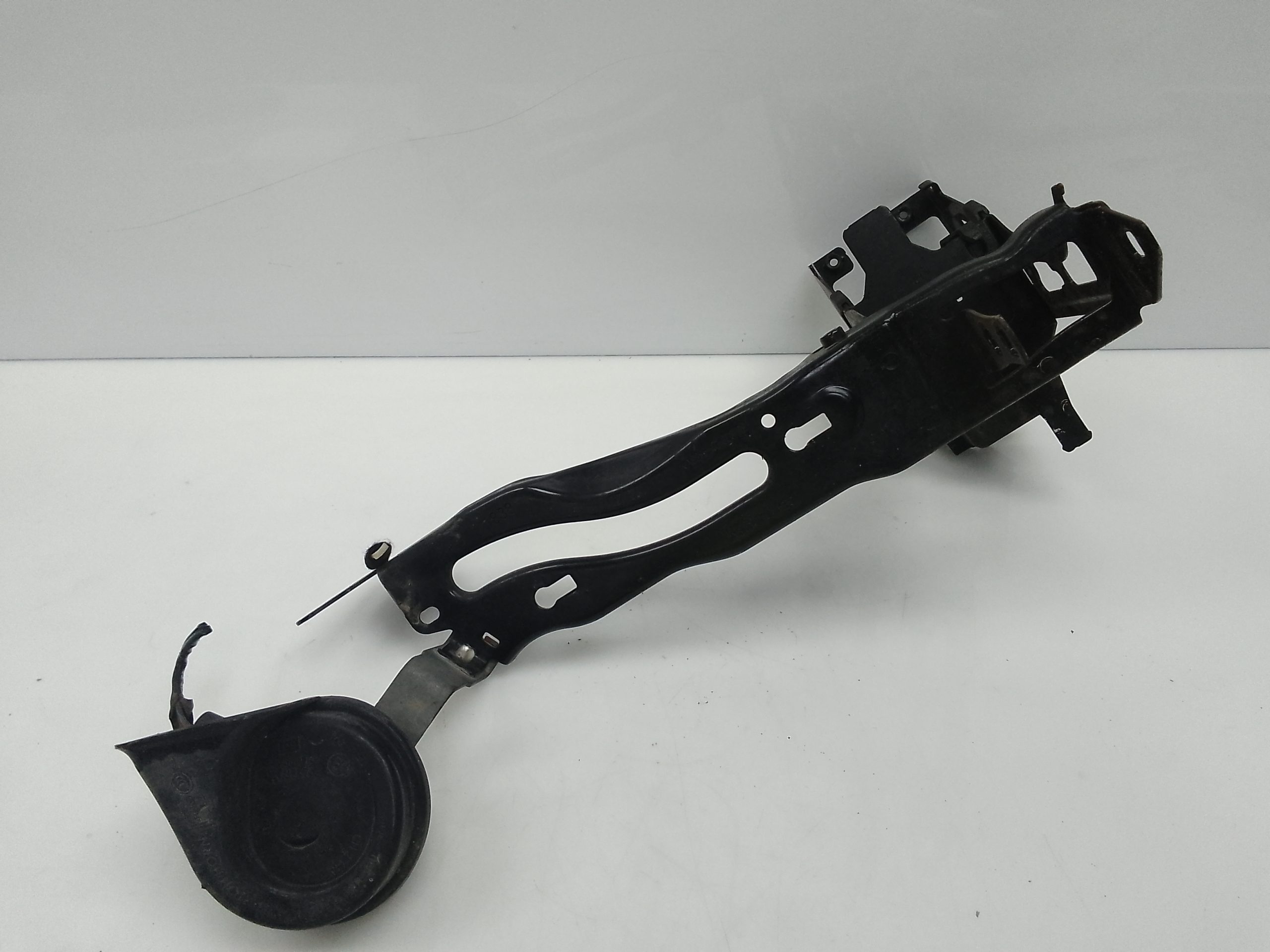 Soporte faro derecho. bmw serie 1 berlina 5p (f20)(2011->)