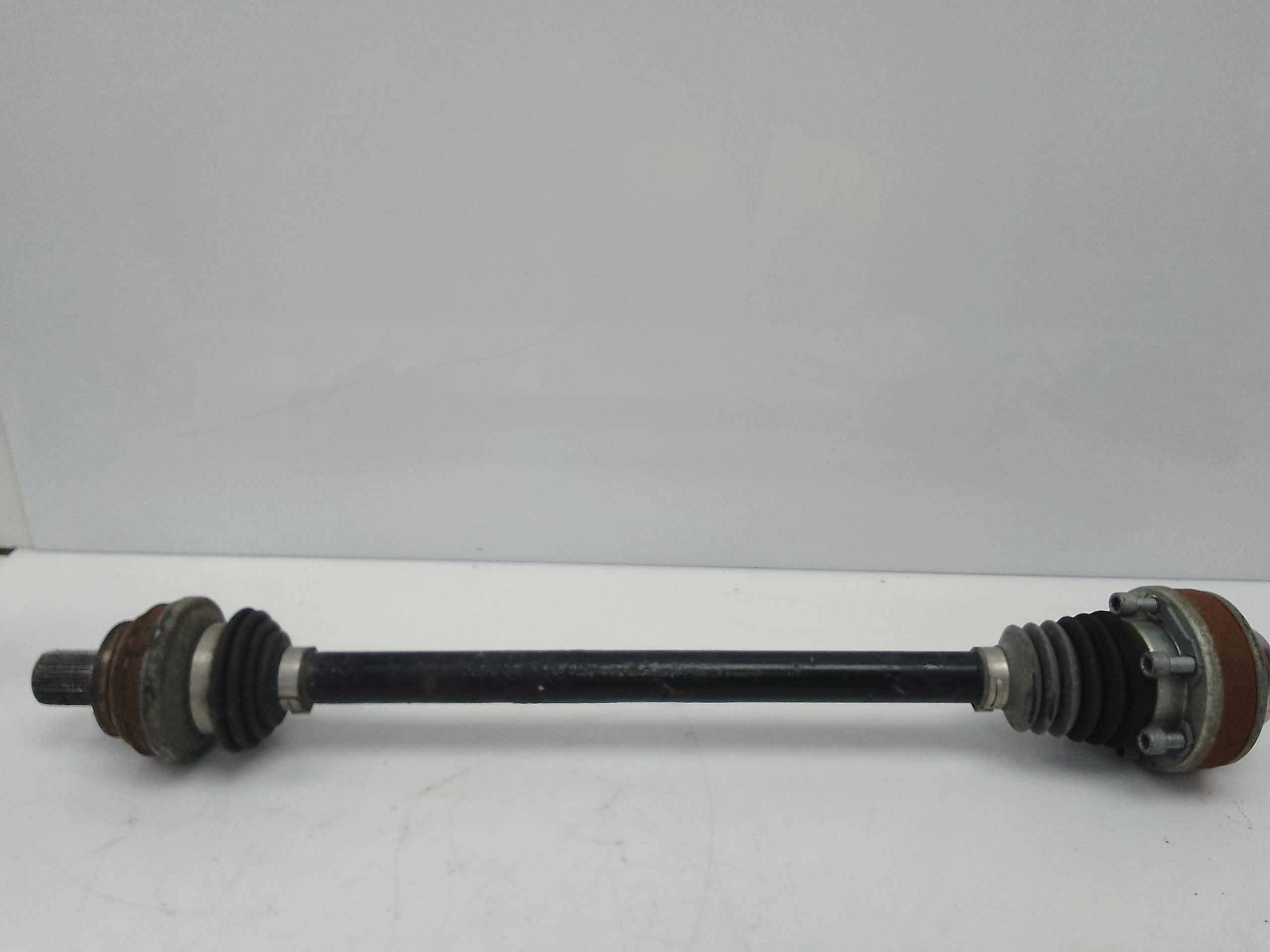 Palier transmision trasero izquierdo volkswagen tiguan (ax1)(07.2020->)