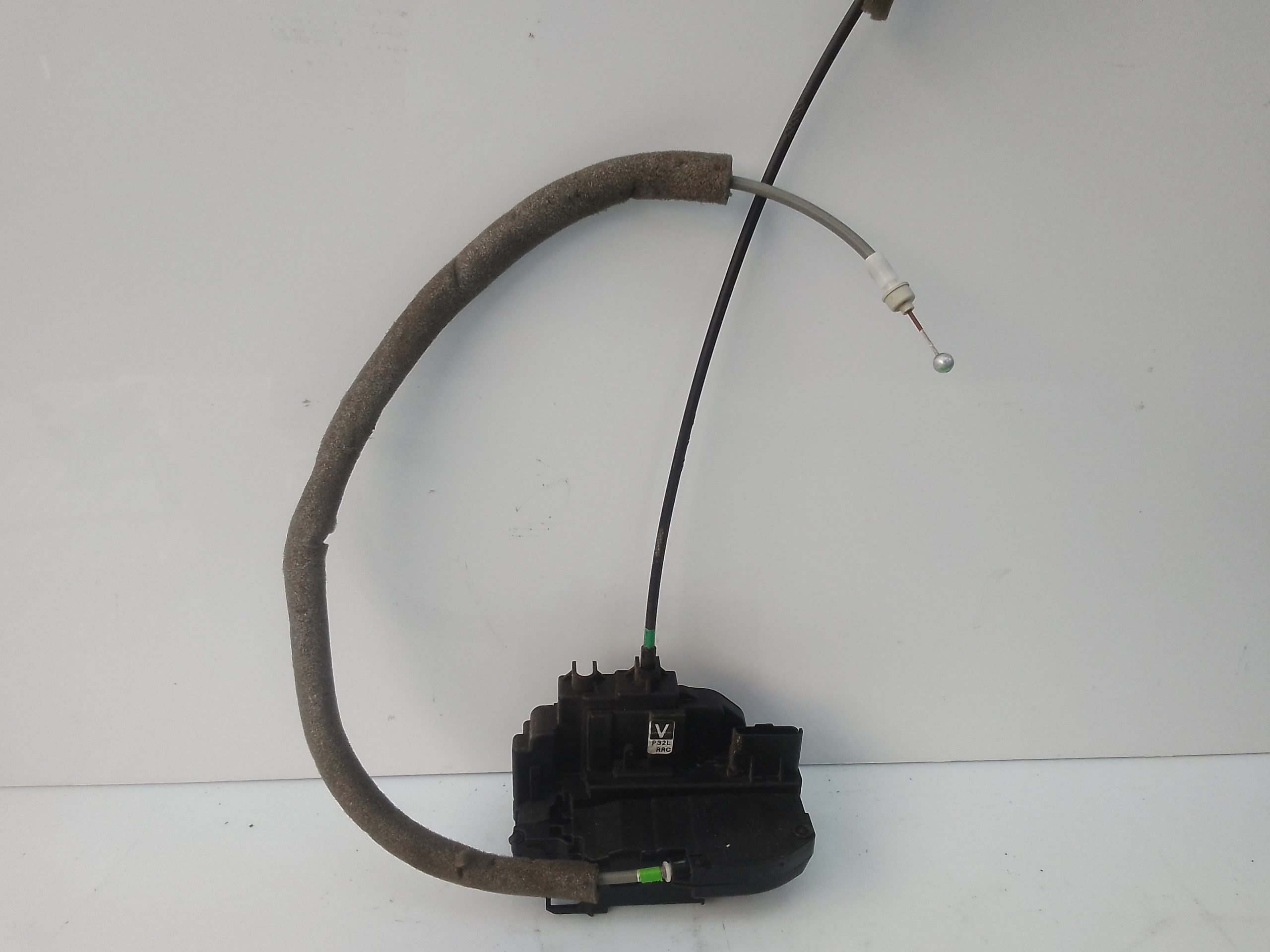 Cerradura puerta trasera derecha nissan qashqai (j10)(01.2007->)