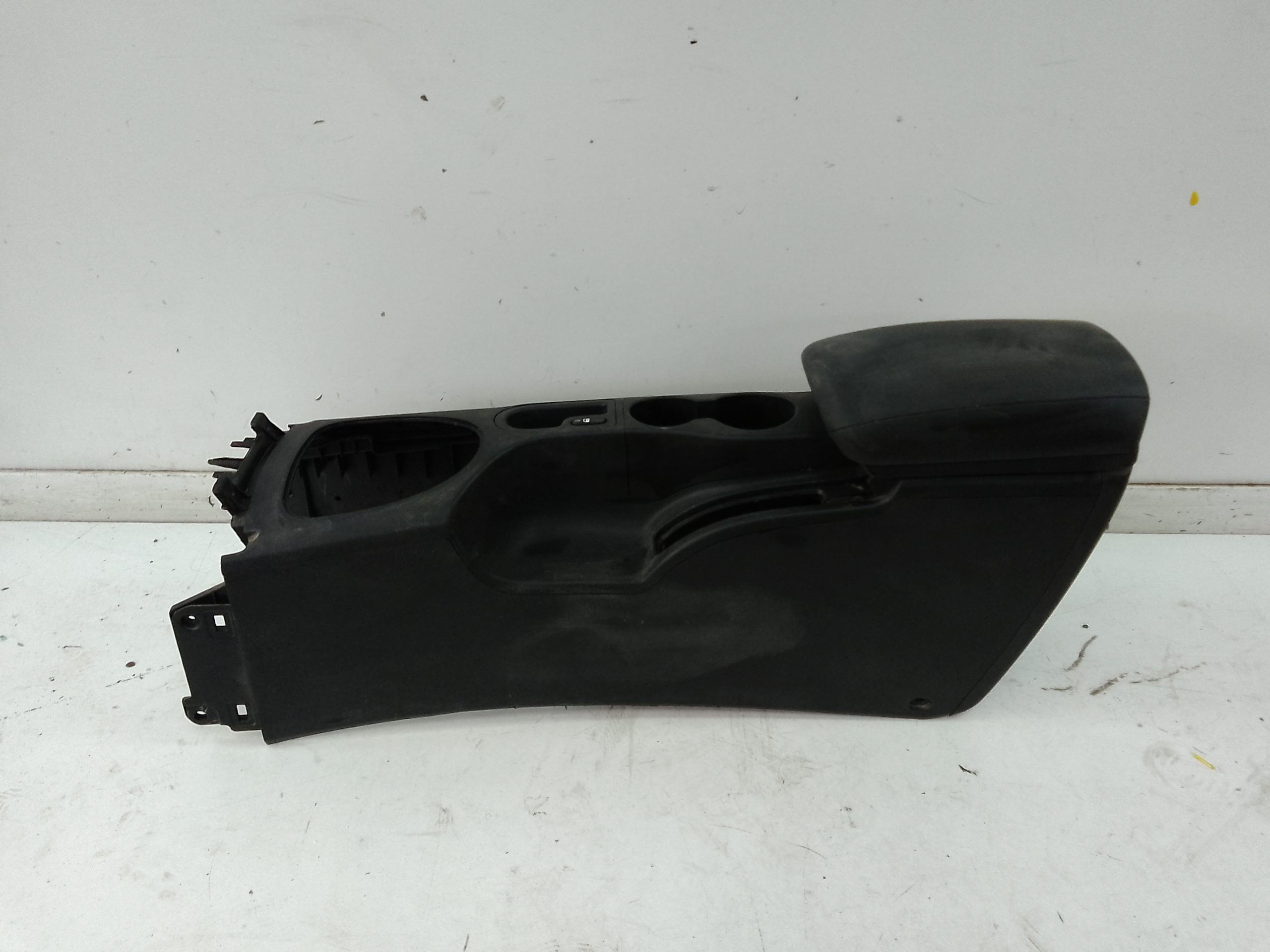 Consola central nissan qashqai (j10)(01.2007->)