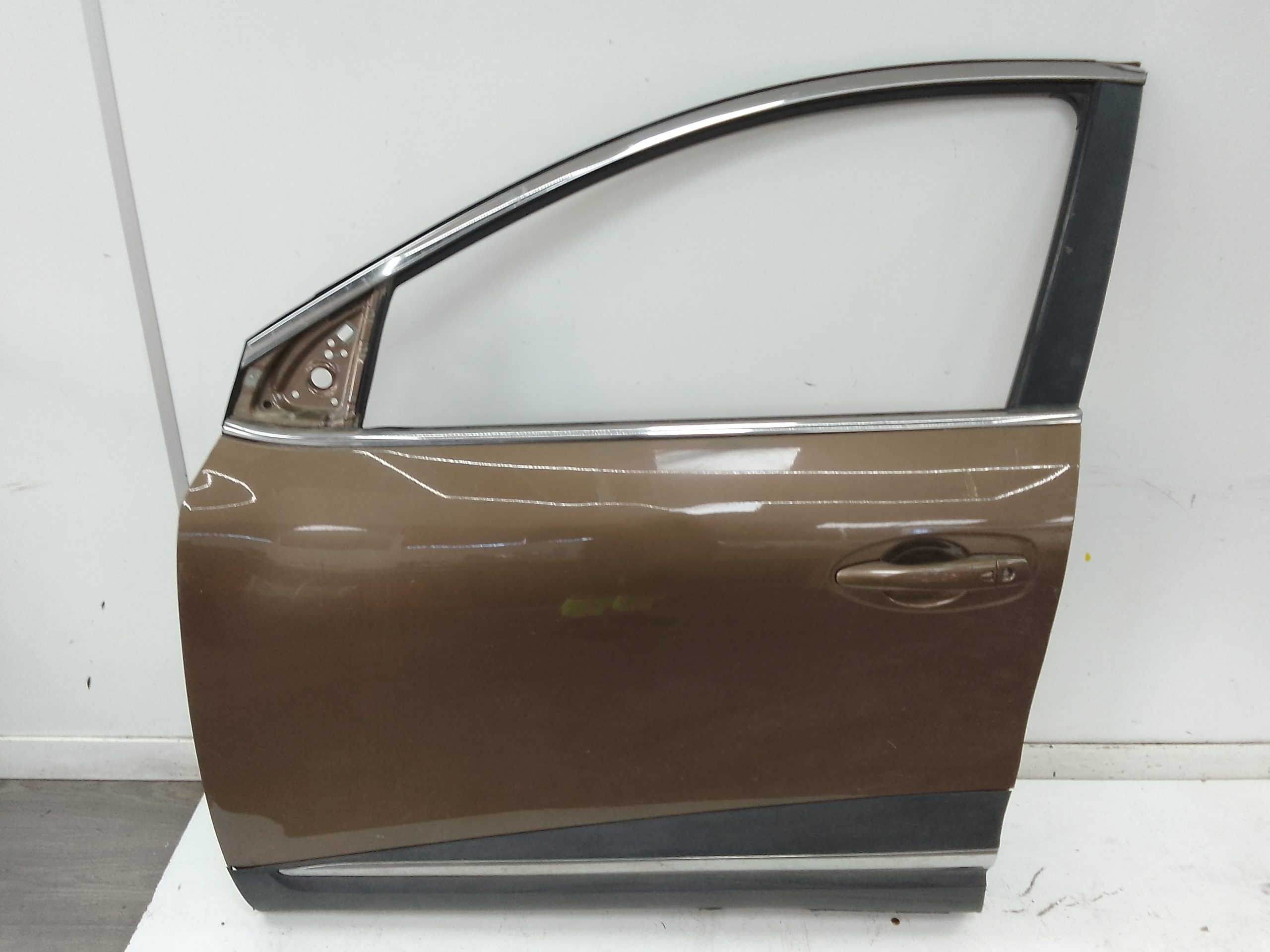 Puerta delantera izquierda renault kadjar (06.2015->)