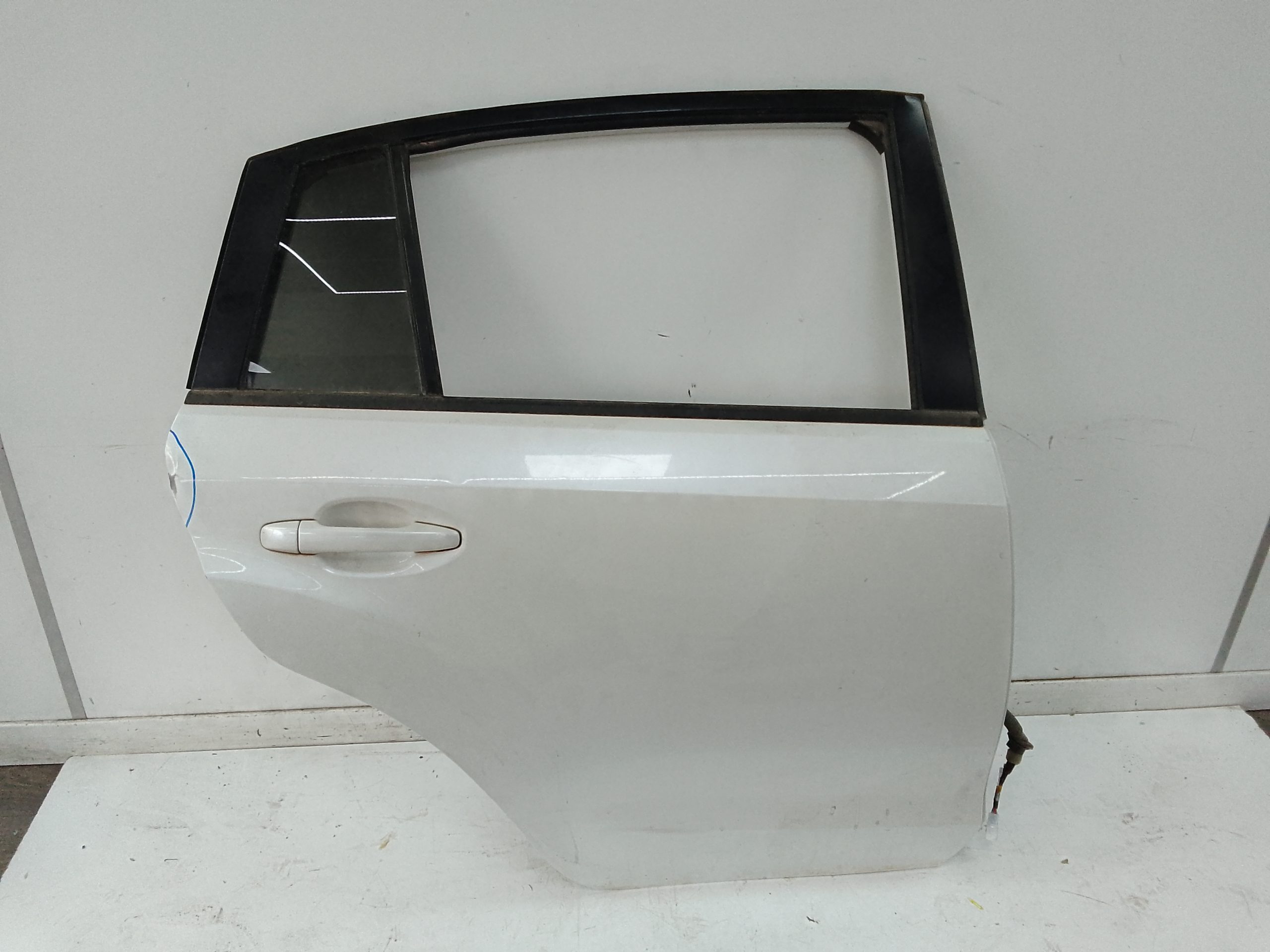 Puerta trasera derecha subaru xv (g33/g43)(2011->)