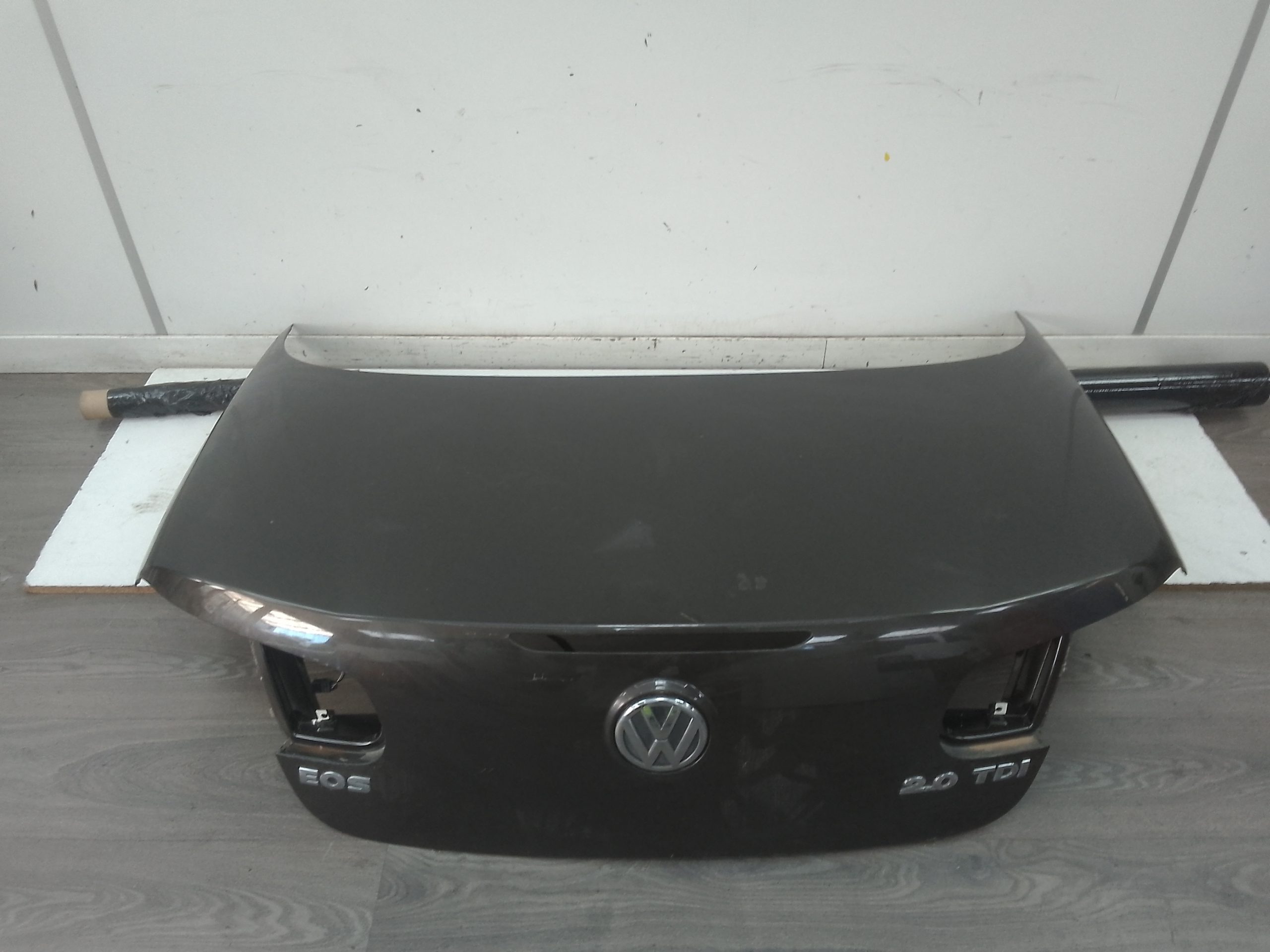 Porton trasero volkswagen eos (1f8)(10.2010->)