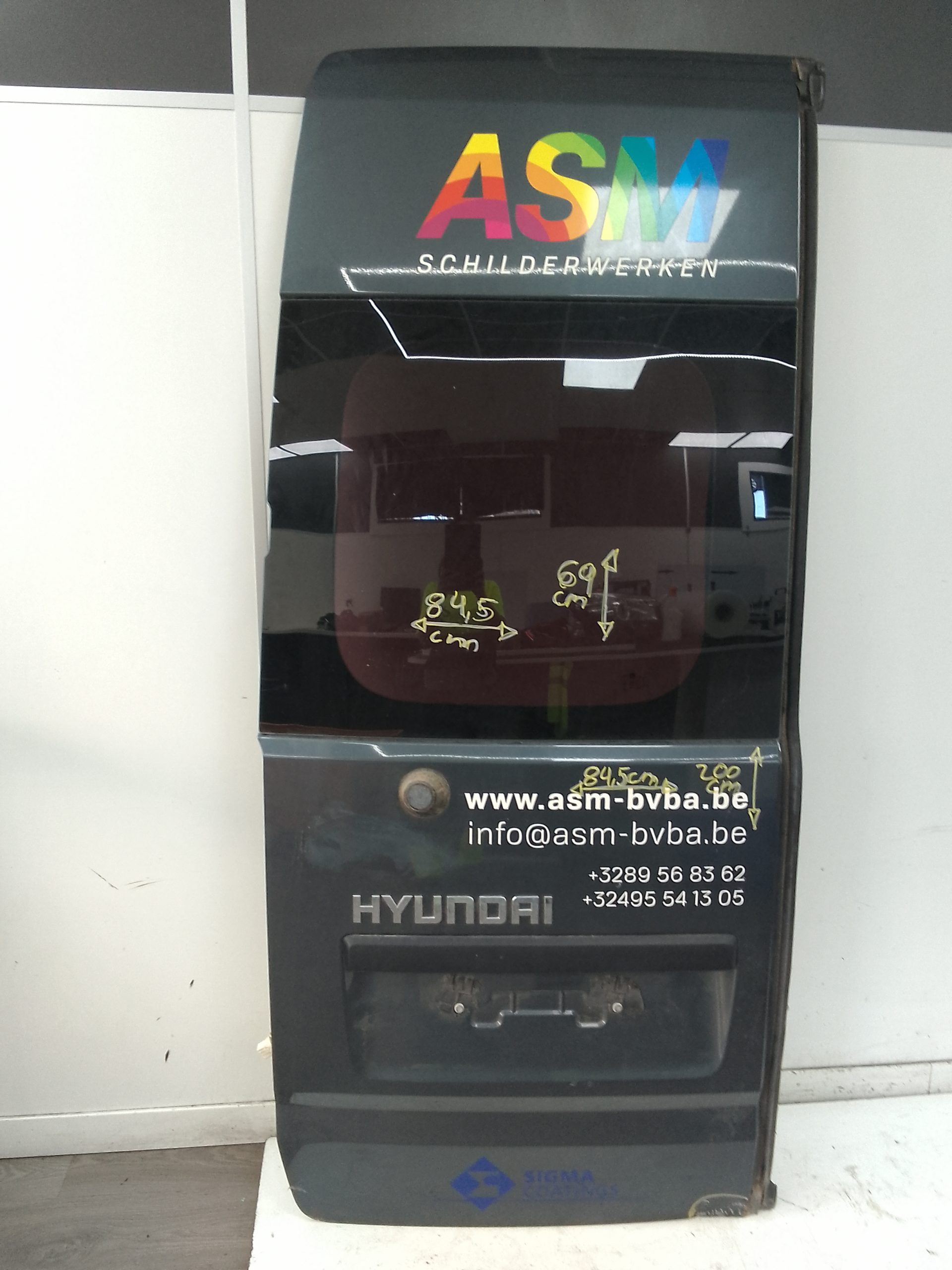 Puerta trasera carga izquierda hyundai h350 furgón (05.2015->)