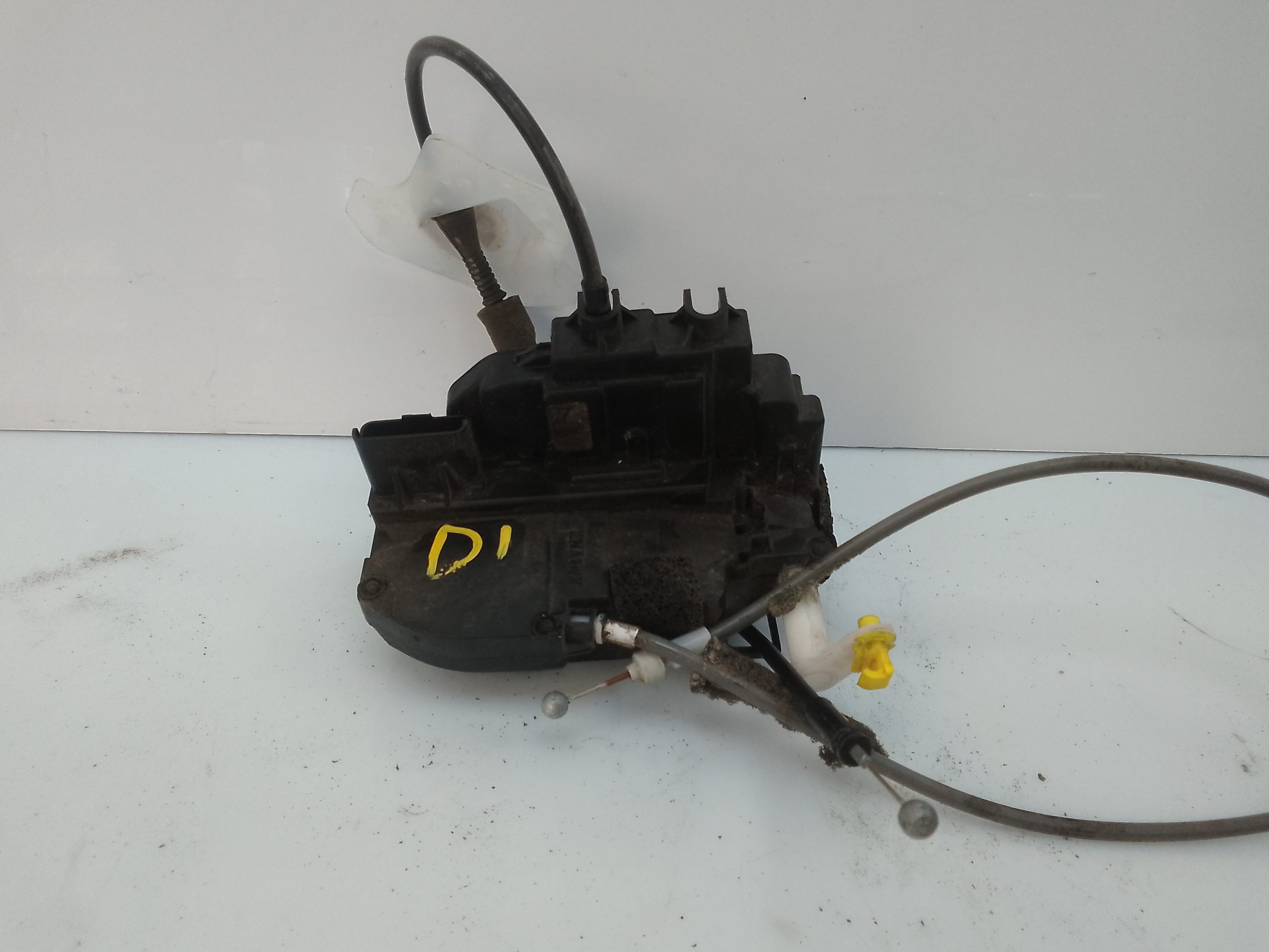 Cerradura puerta delantera derecha nissan qashqai (j10)(01.2007->)