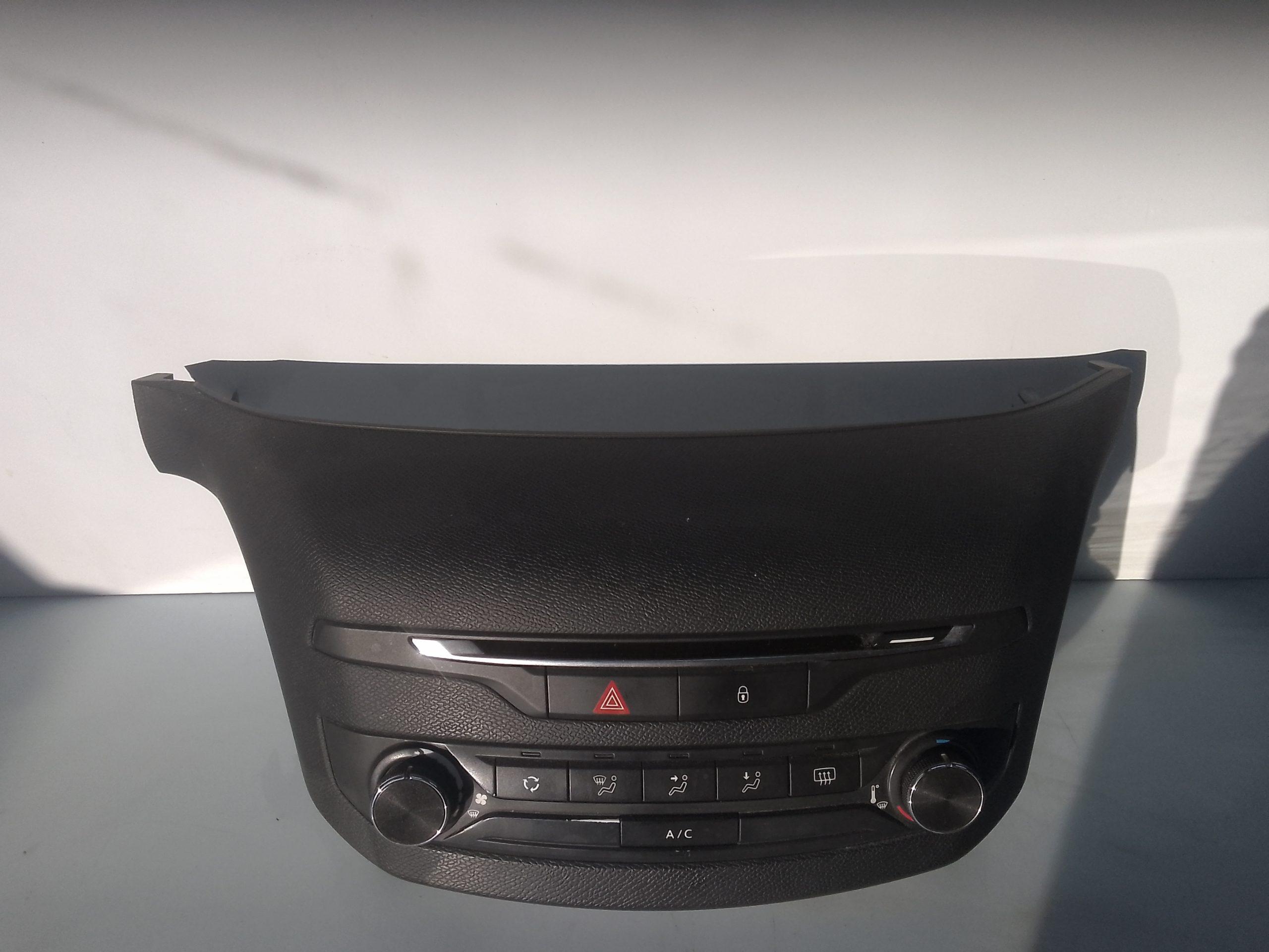 Mando climatizador peugeot 308 (2013->)