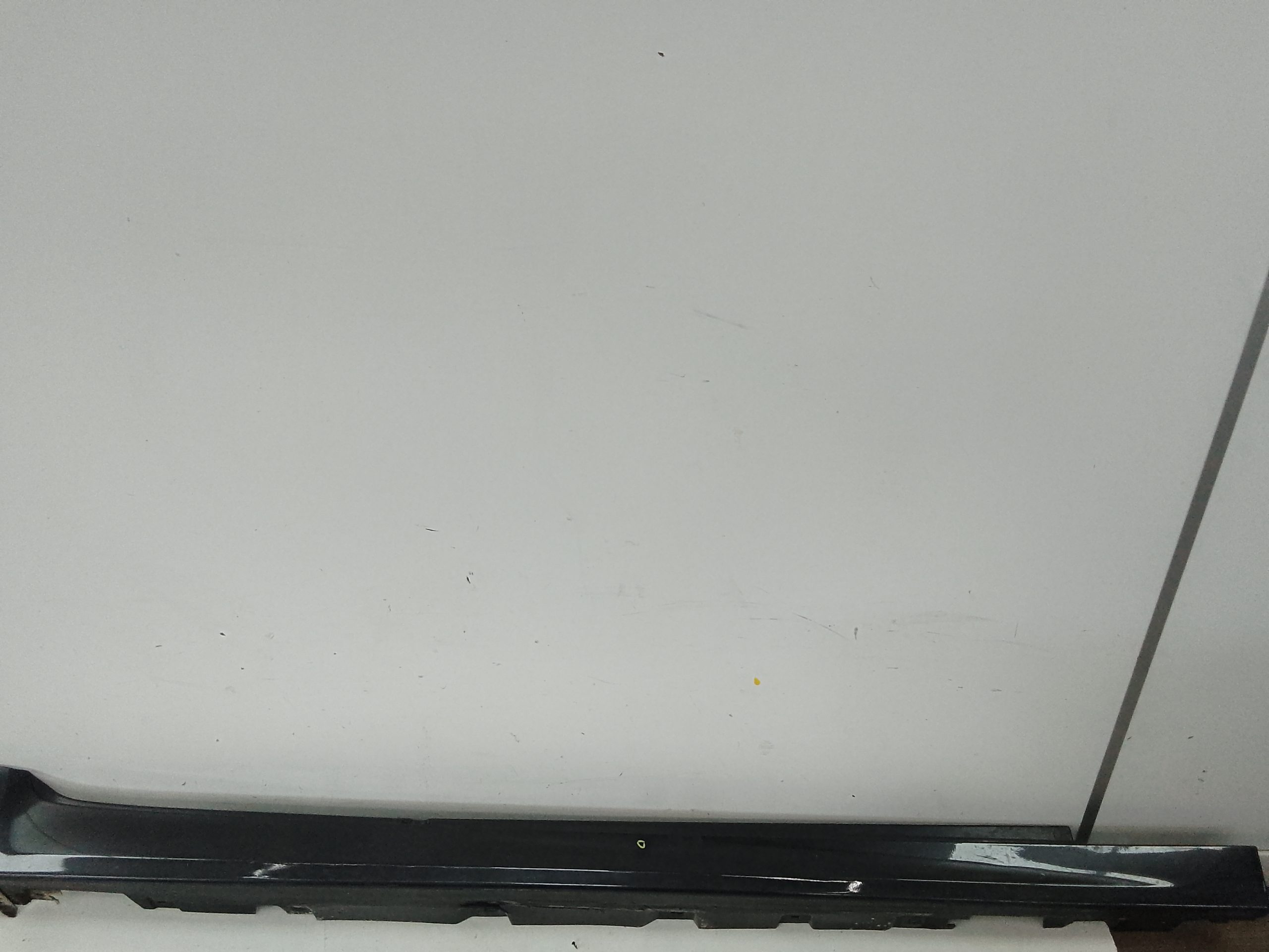 Spoiler talonera derecha bmw serie 5 berlina (f10)(2010->)