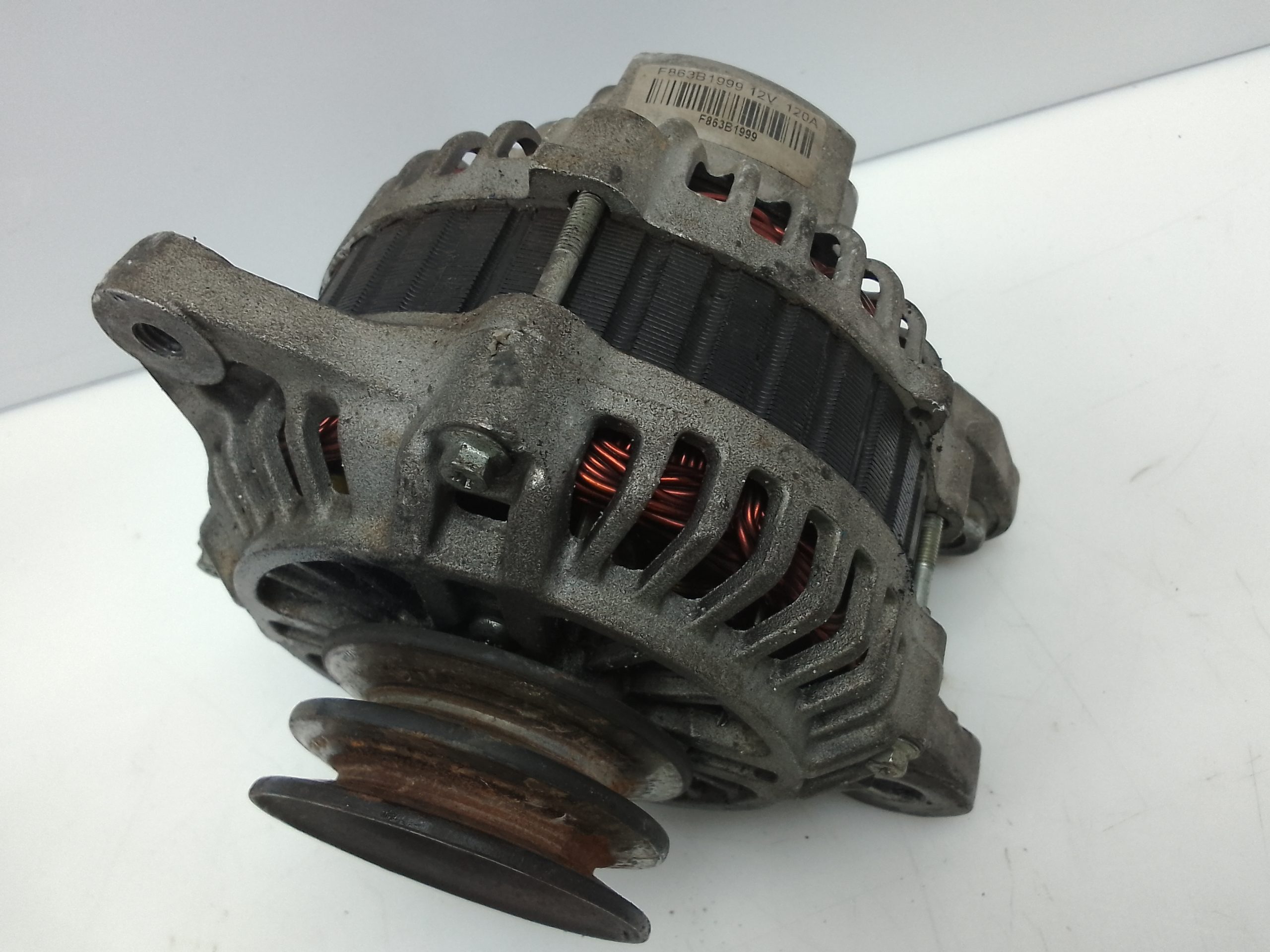 Alternador mitsubishi montero (v60/v70)(2000->)