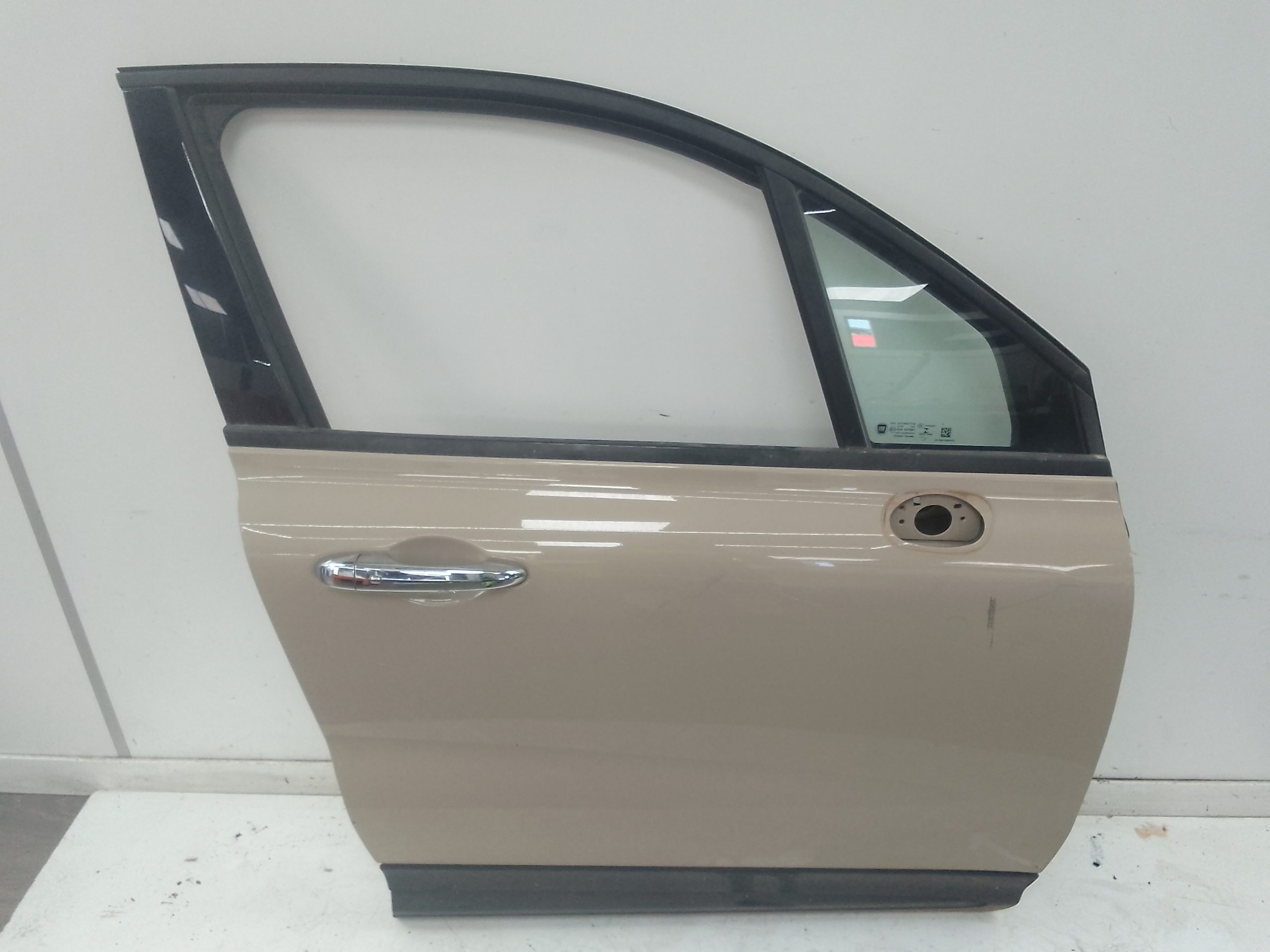 Puerta delantera derecha fiat 500x (334)(2014->)