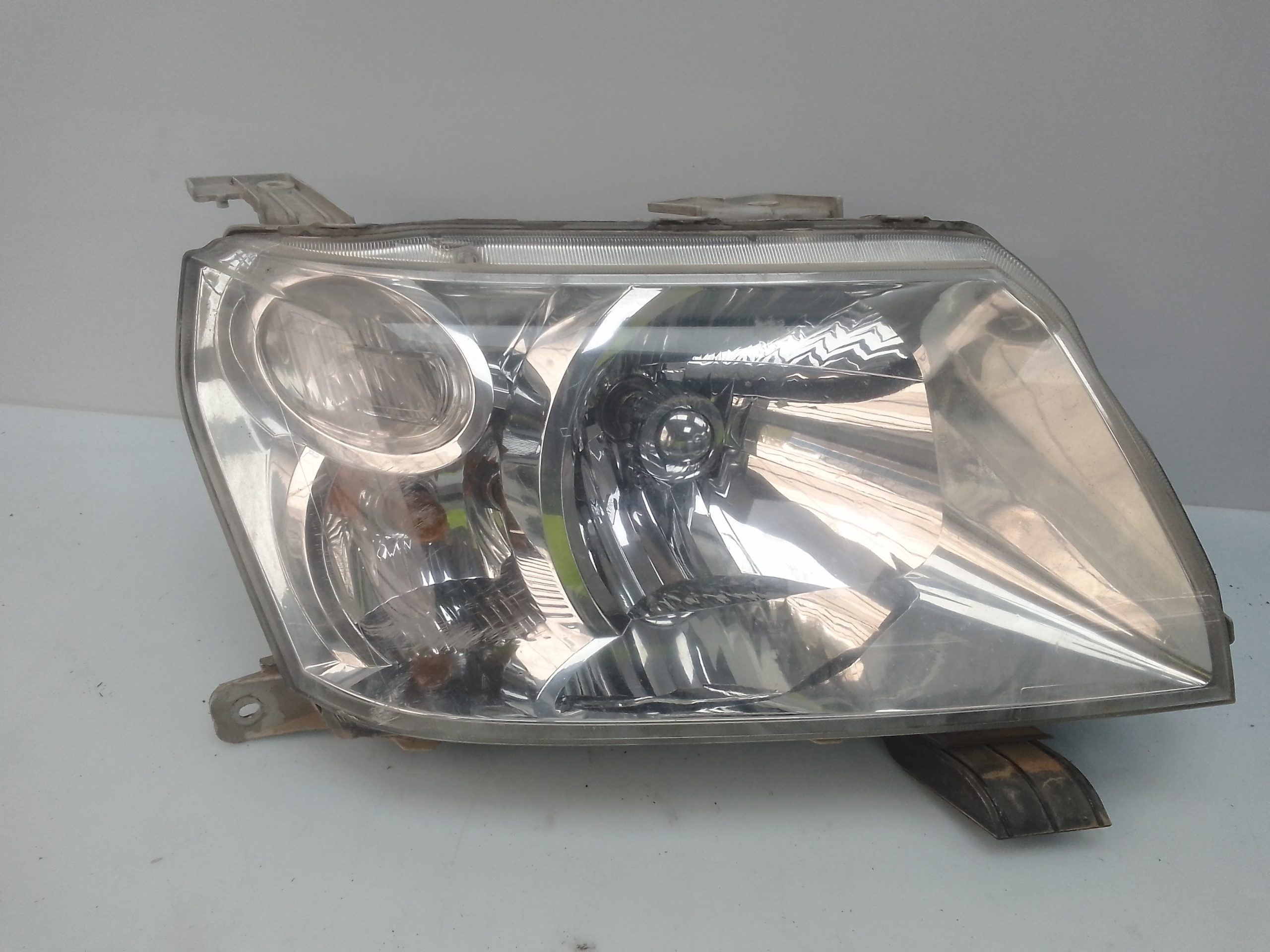 Faro derecho suzuki grand vitara (jb/jt)(2005->)