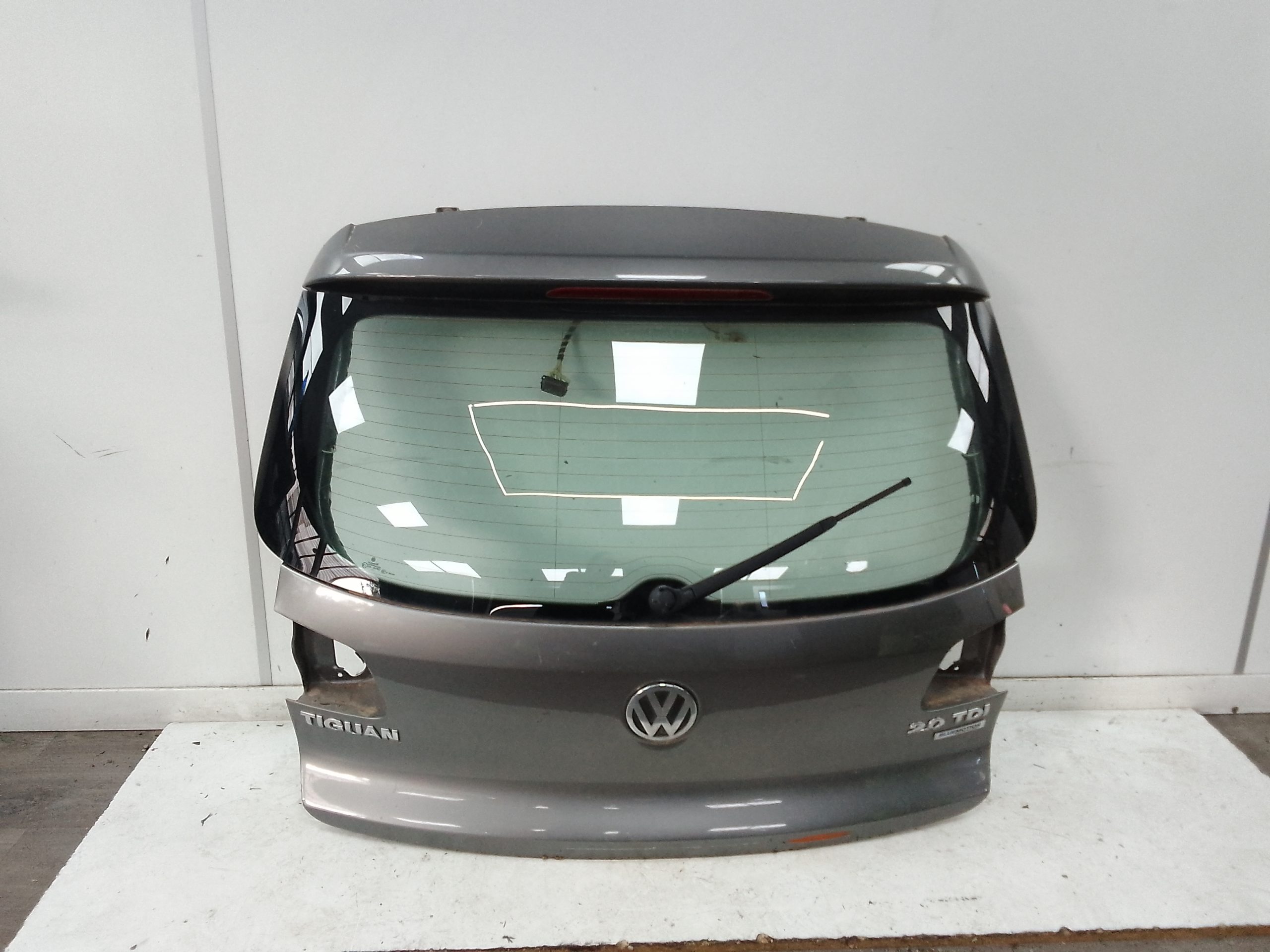 Porton trasero volkswagen tiguan (5n1)(11.2007->)